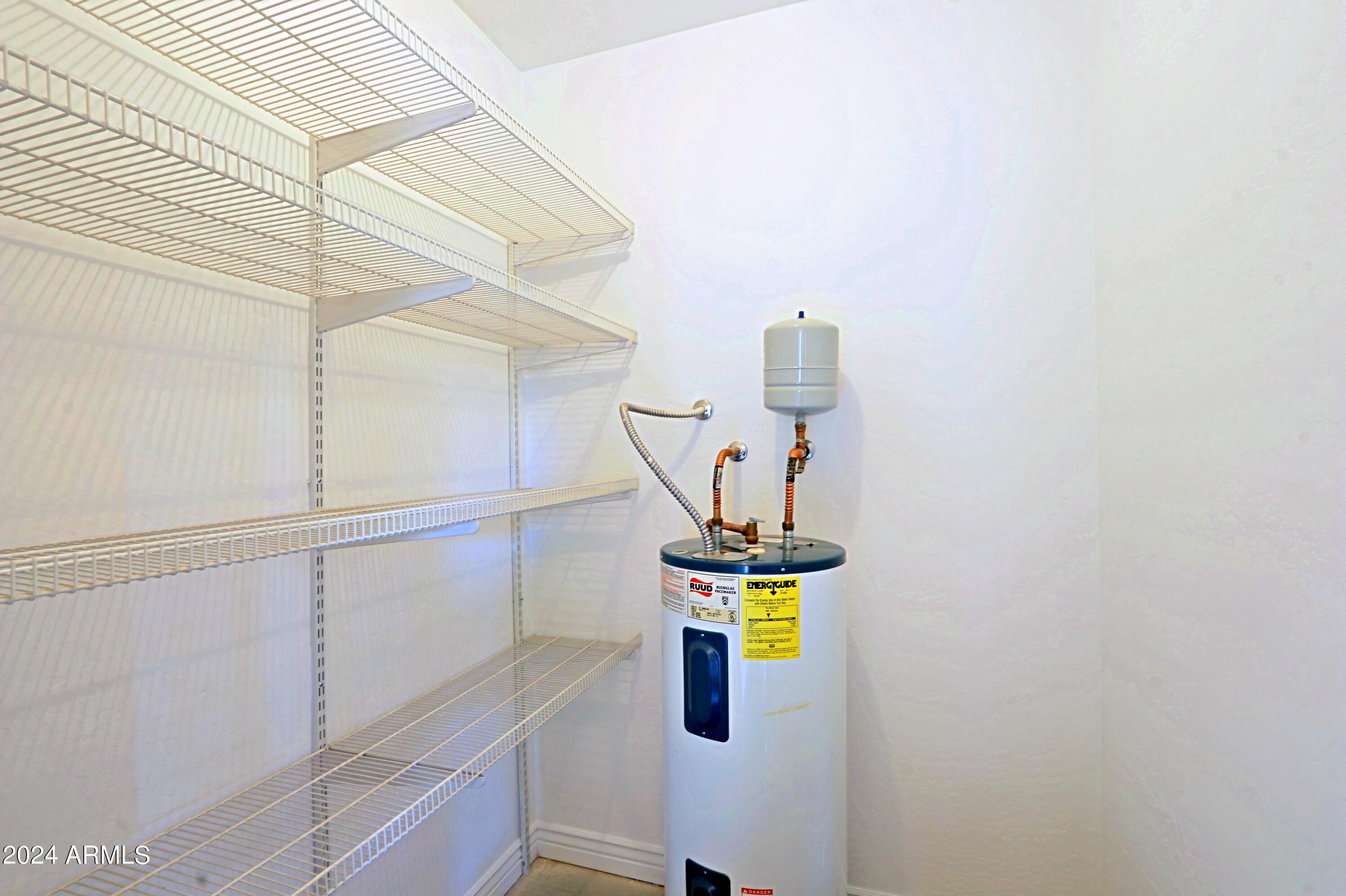 16801 N 94TH Street # 2040