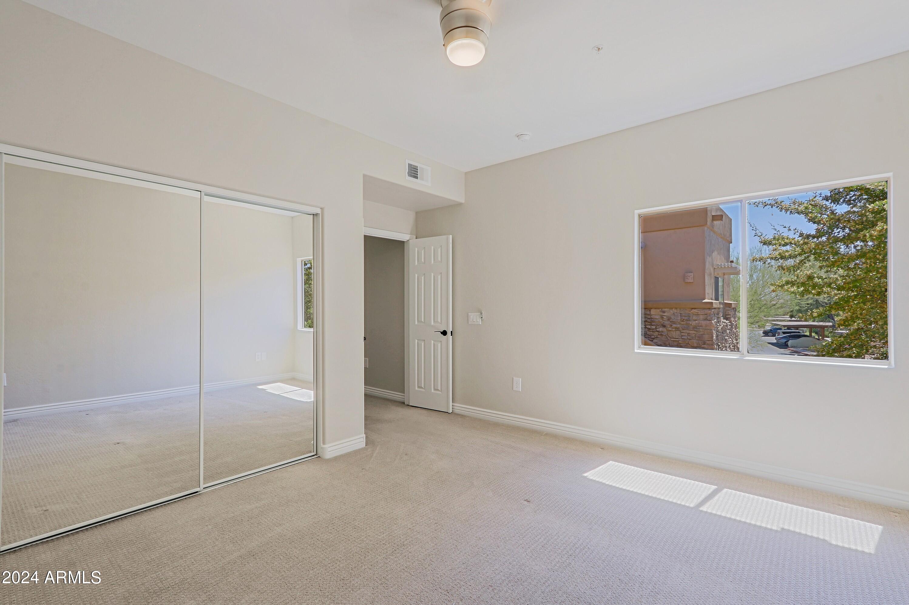 16801 N 94TH Street # 2040