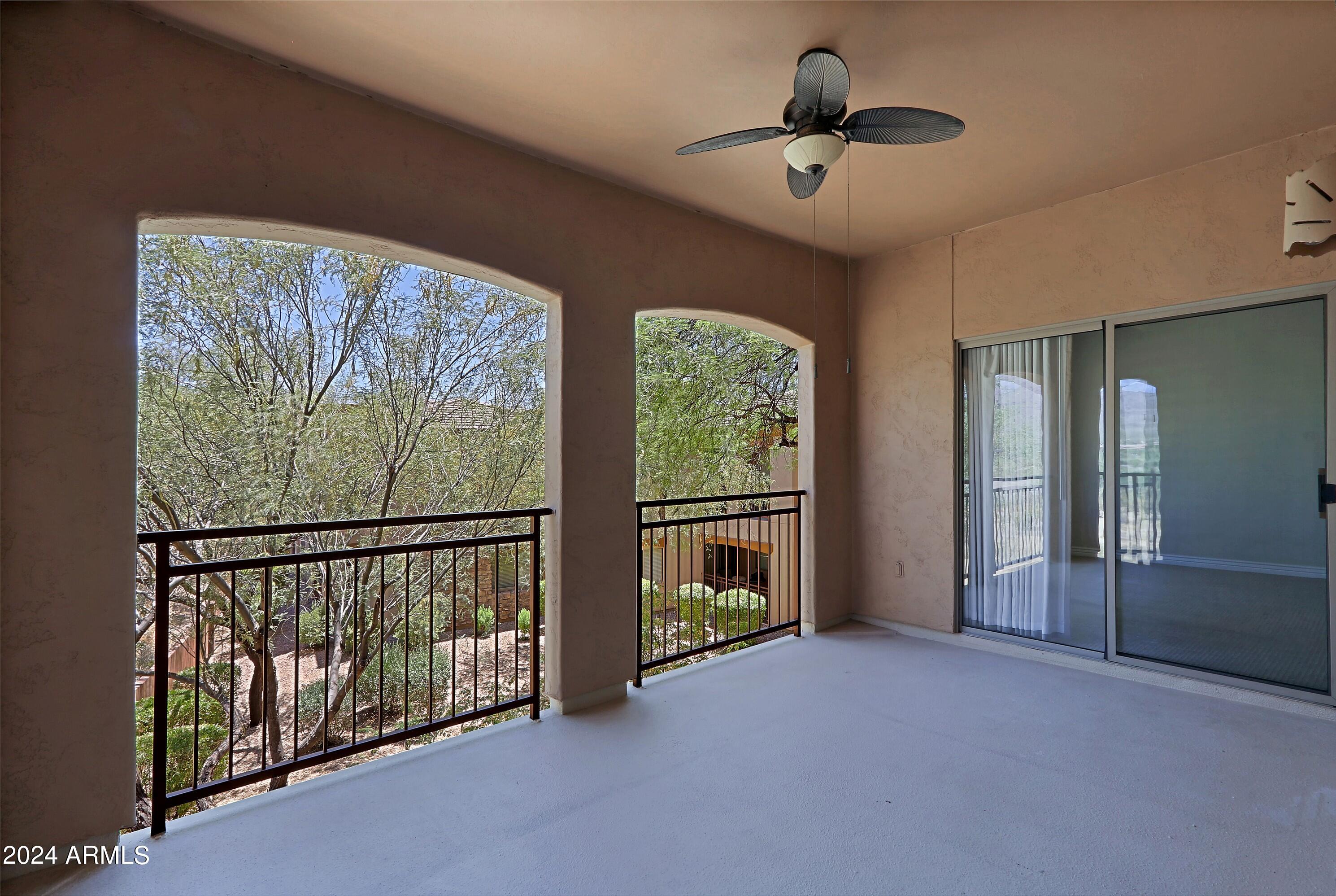 16801 N 94TH Street # 2040