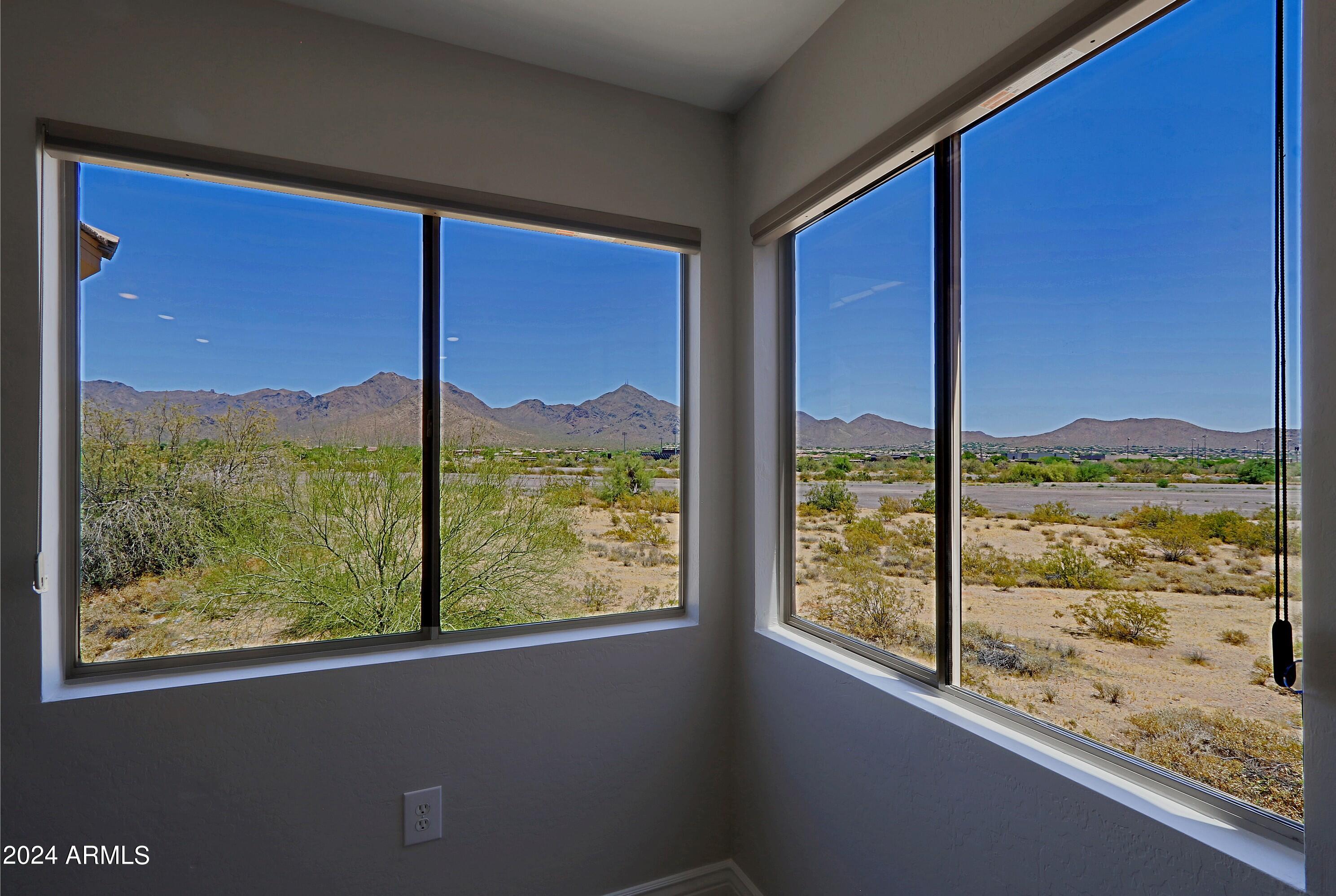 16801 N 94TH Street # 2040