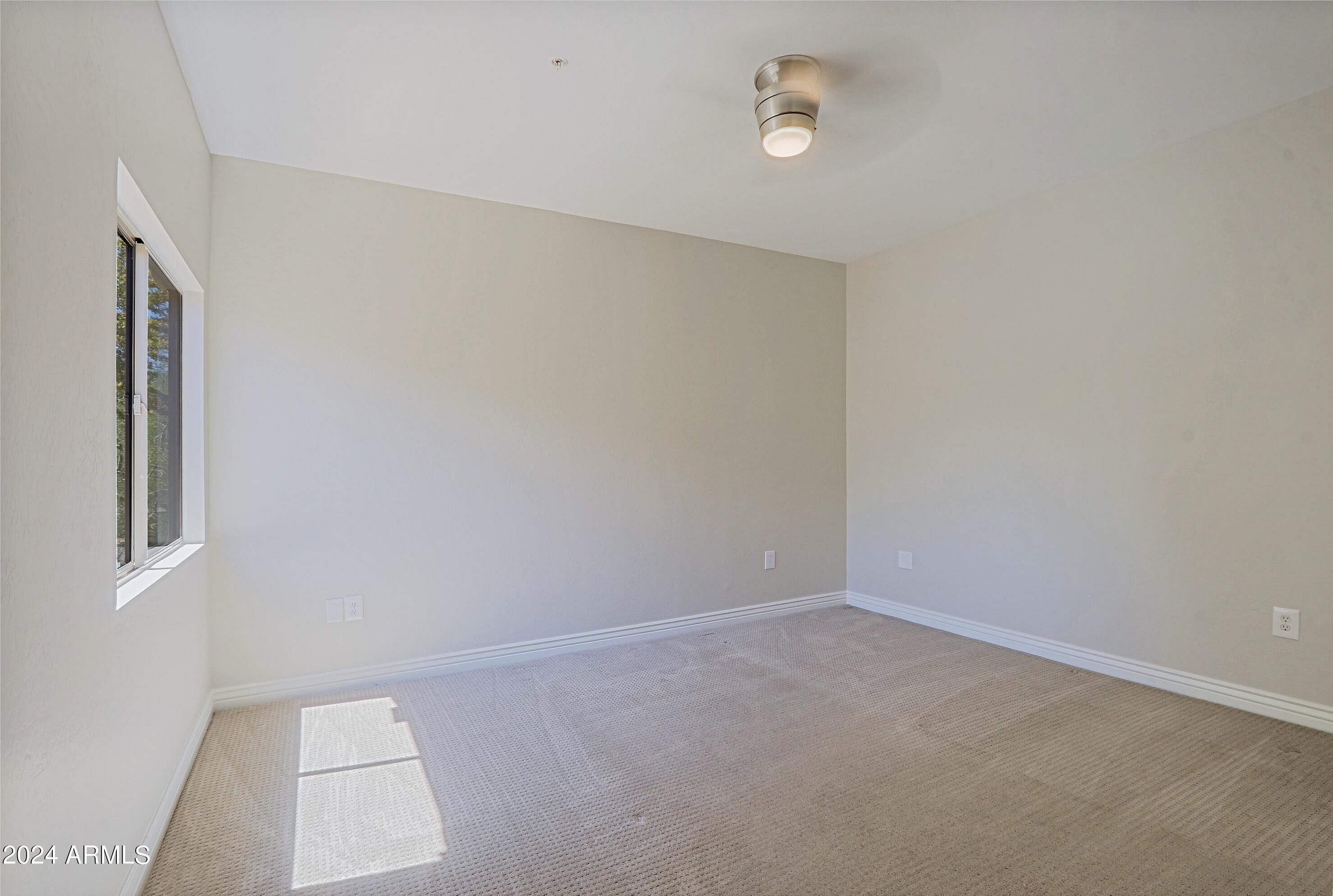 16801 N 94TH Street # 2040