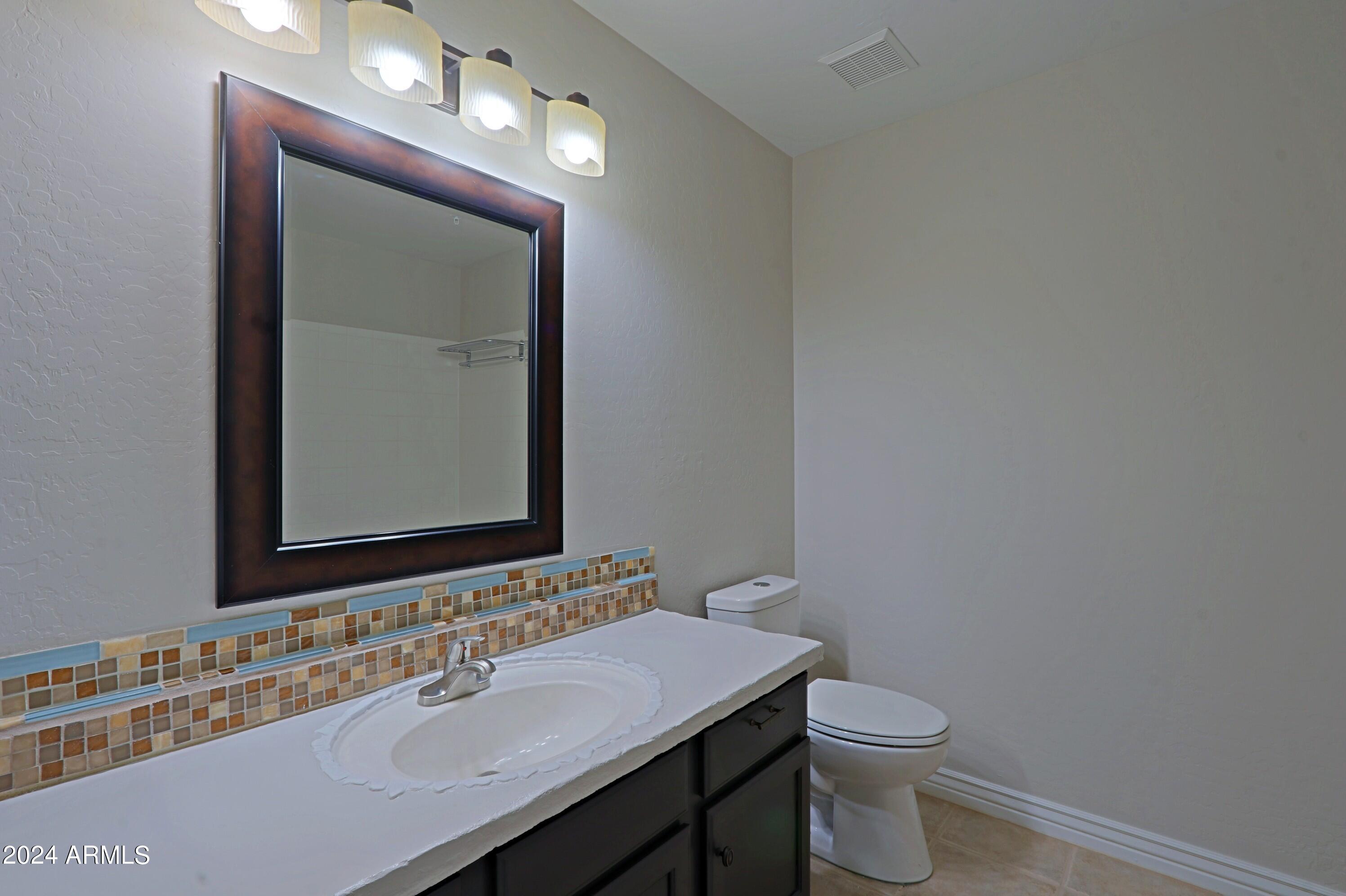 16801 N 94TH Street # 2040