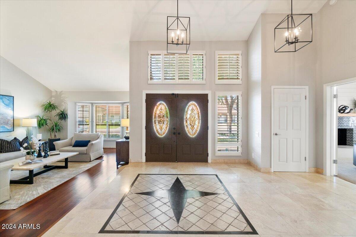 8631 E THOROUGHBRED Trail