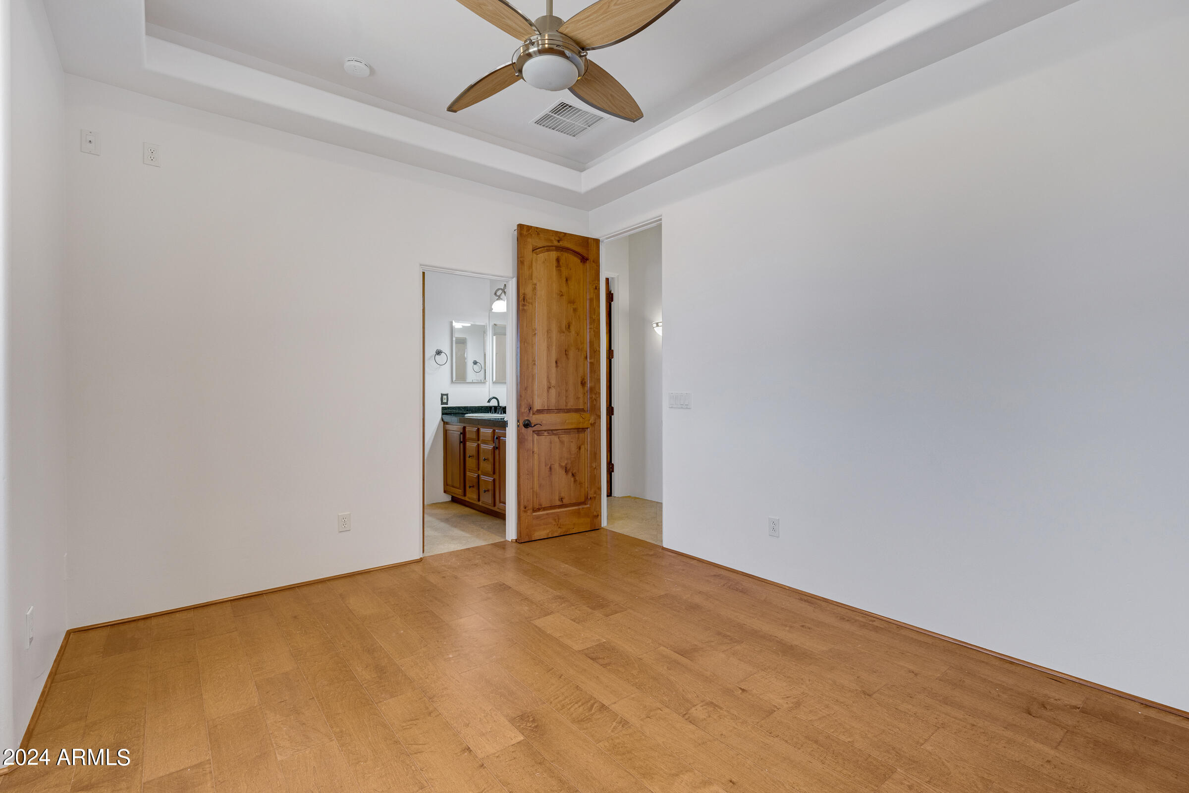 27227 N MILLER Road