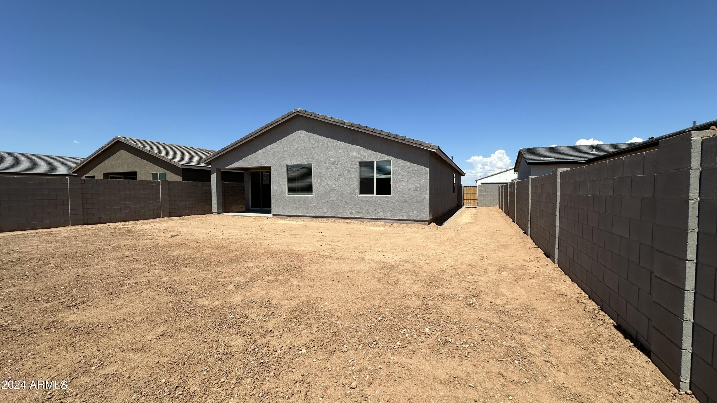 4147 E Bradford Avenue