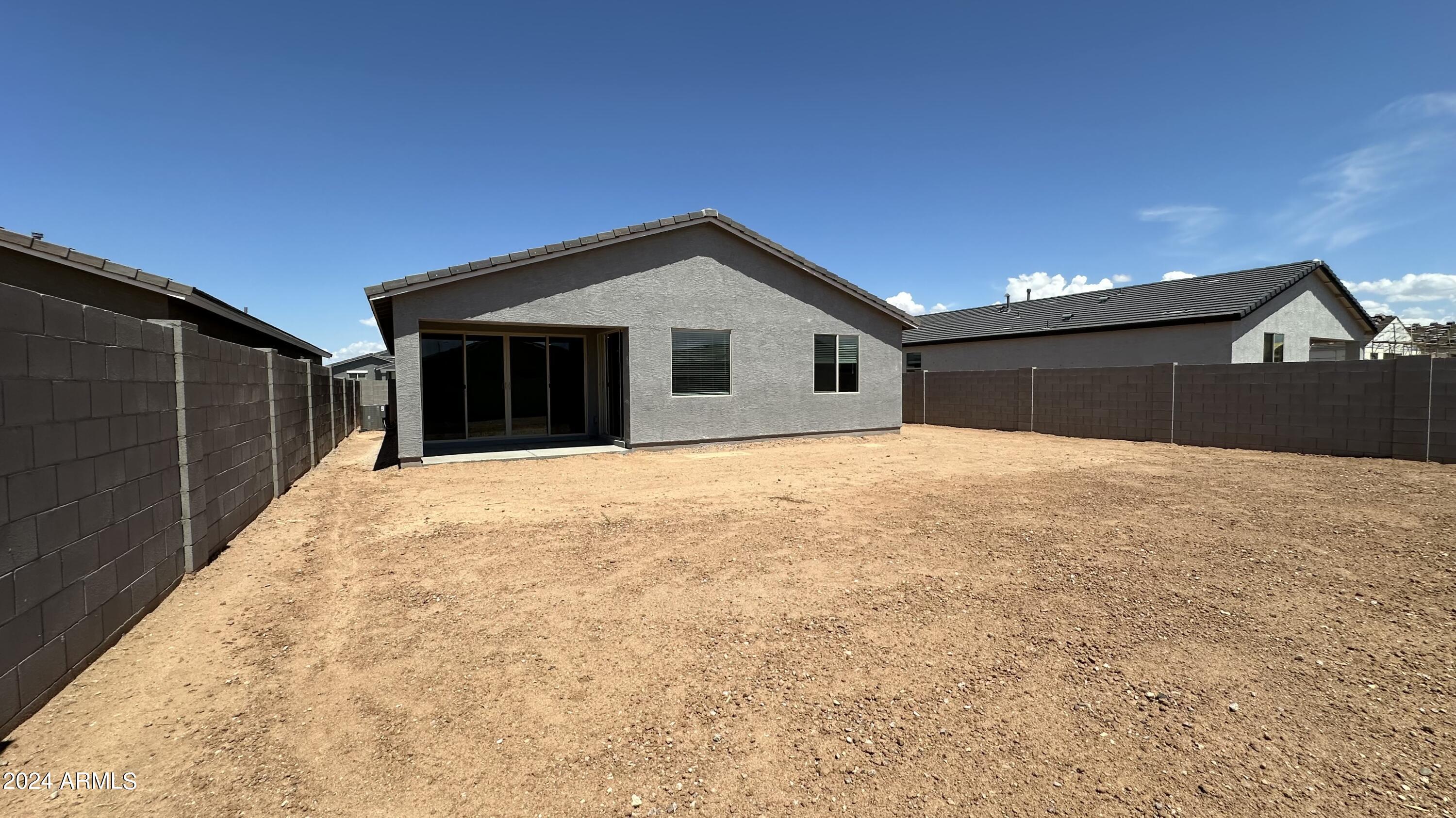 4147 E Bradford Avenue