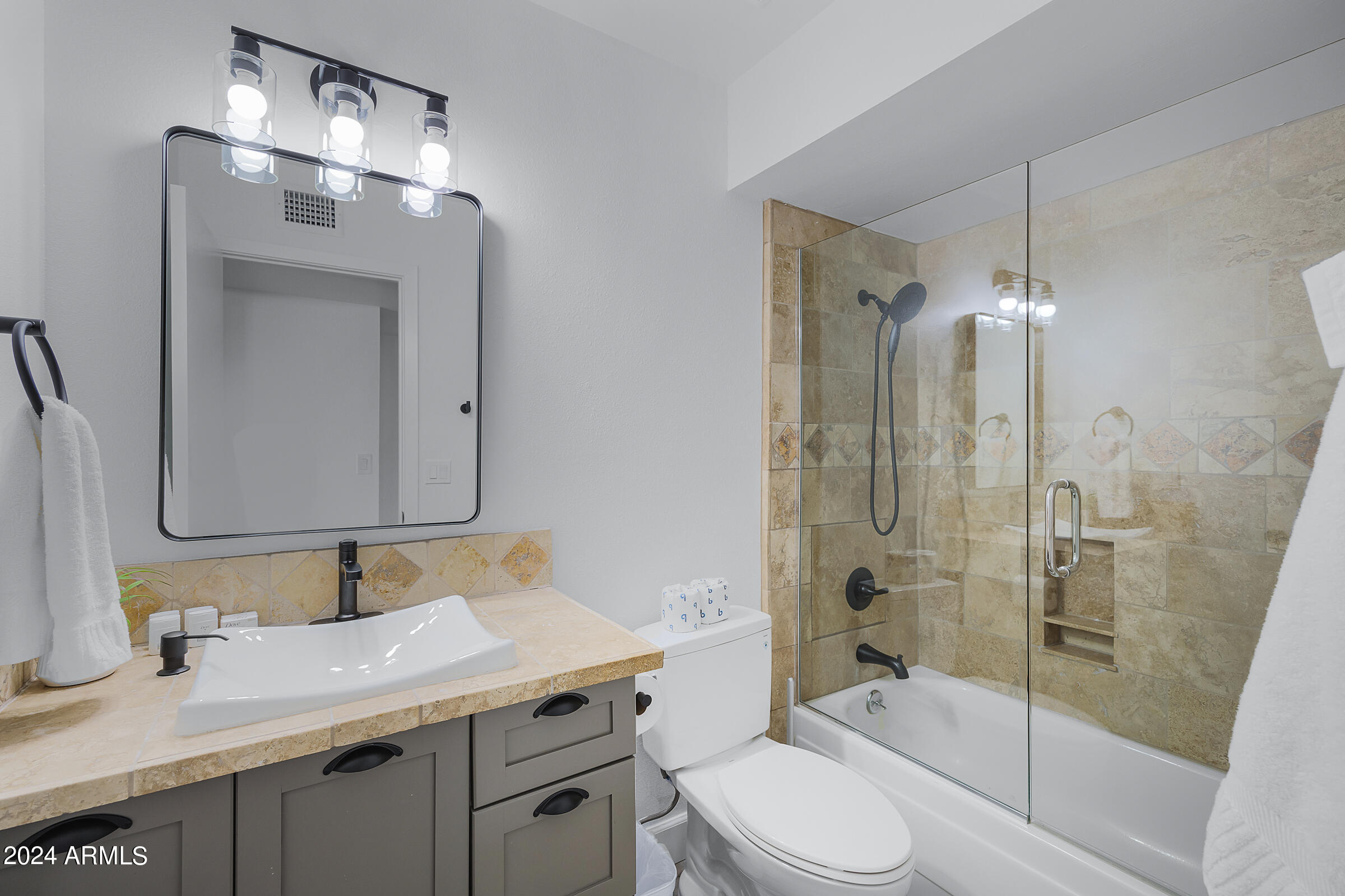 9273 E LUPINE Avenue