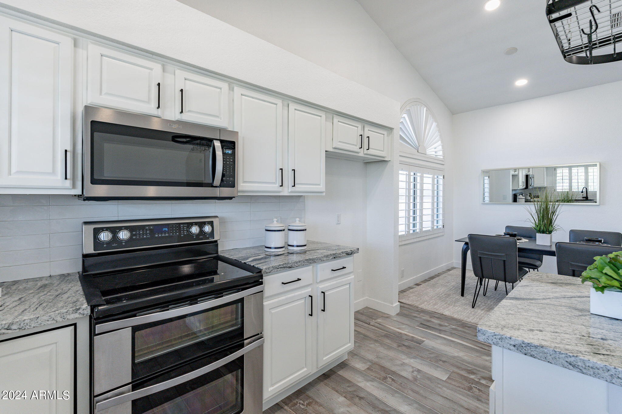 7102 W WINDROSE Drive