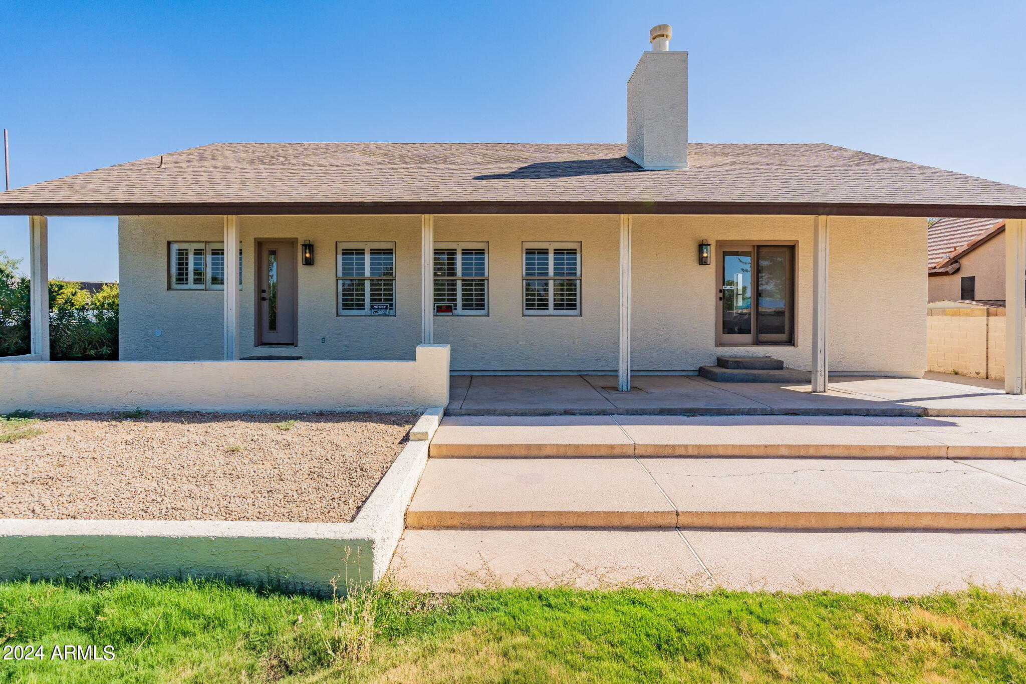 7102 W WINDROSE Drive