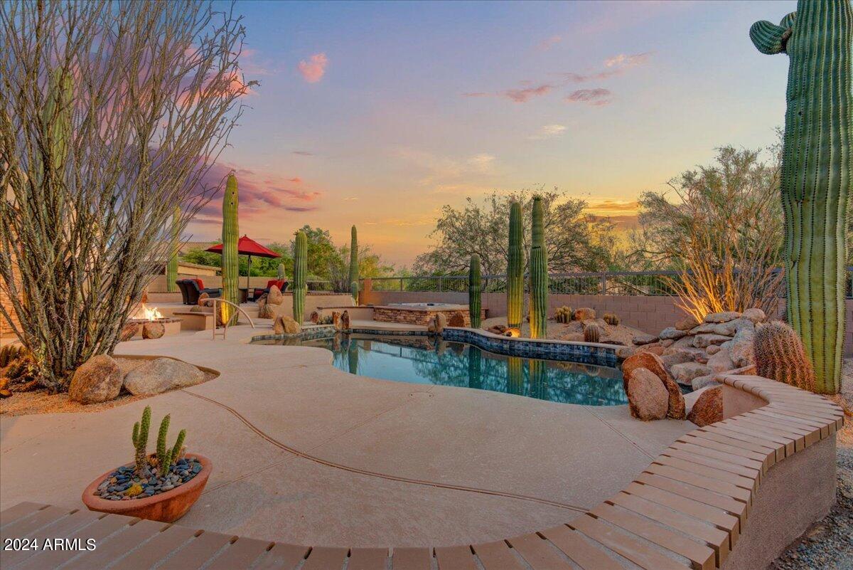 3838 N Red Sky Circle