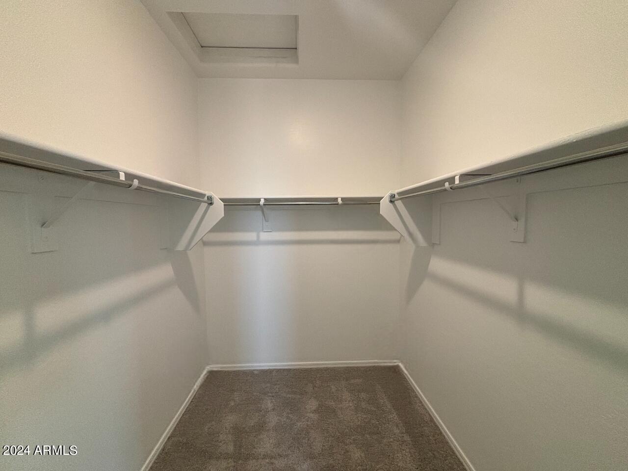 47528 W KENNER Drive