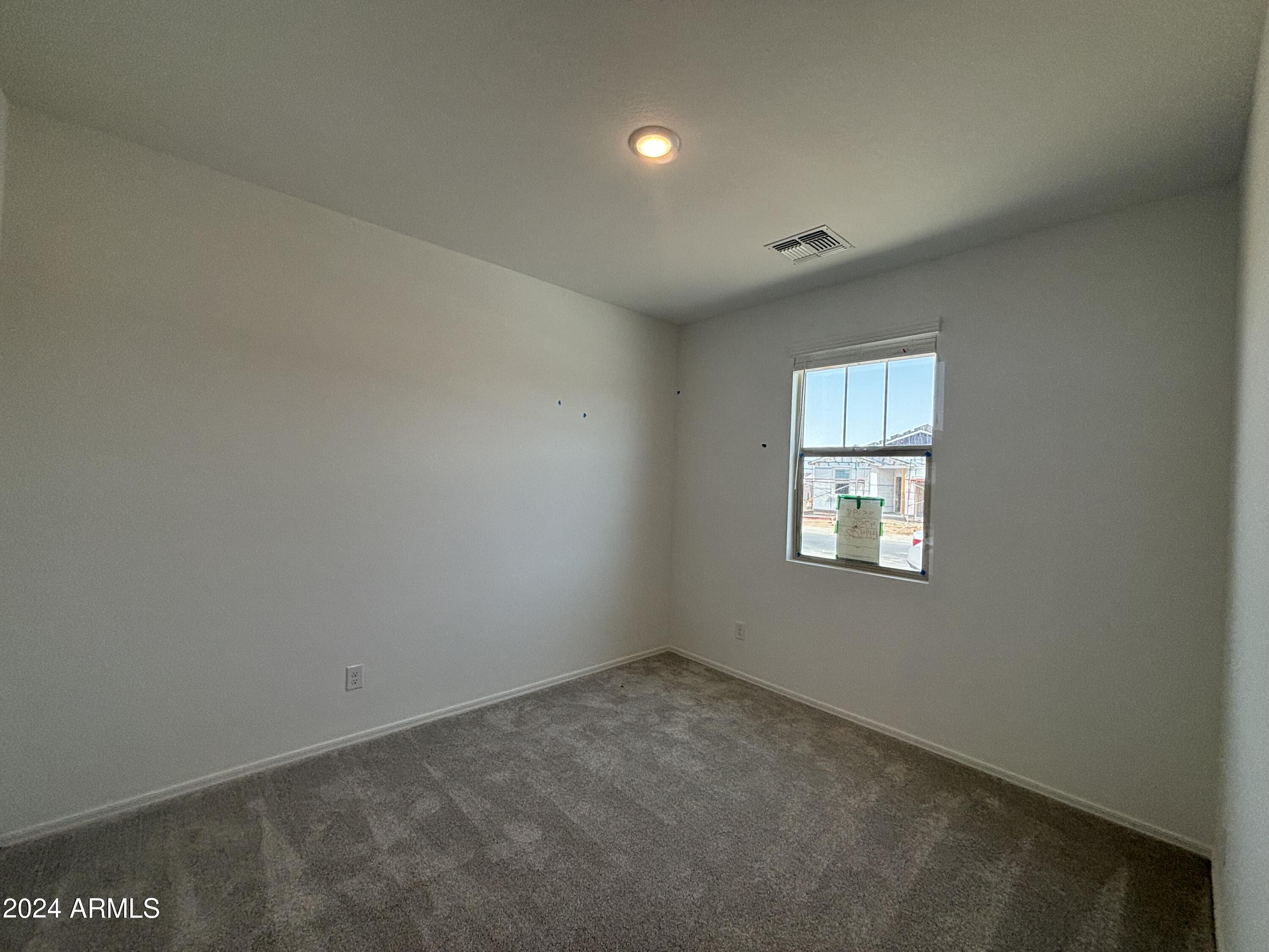 47528 W KENNER Drive