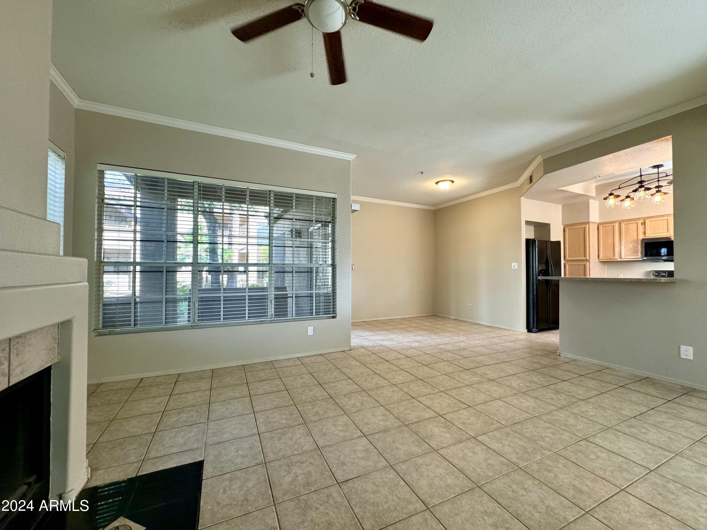 10101 N ARABIAN Trail # 1040