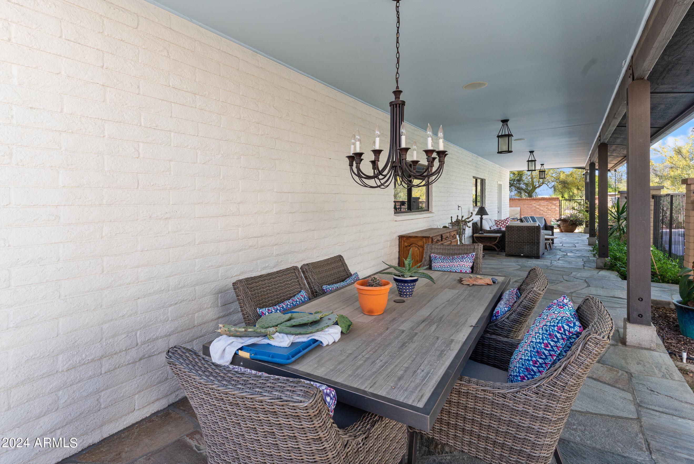 3838 E VIA ESTRELLA --