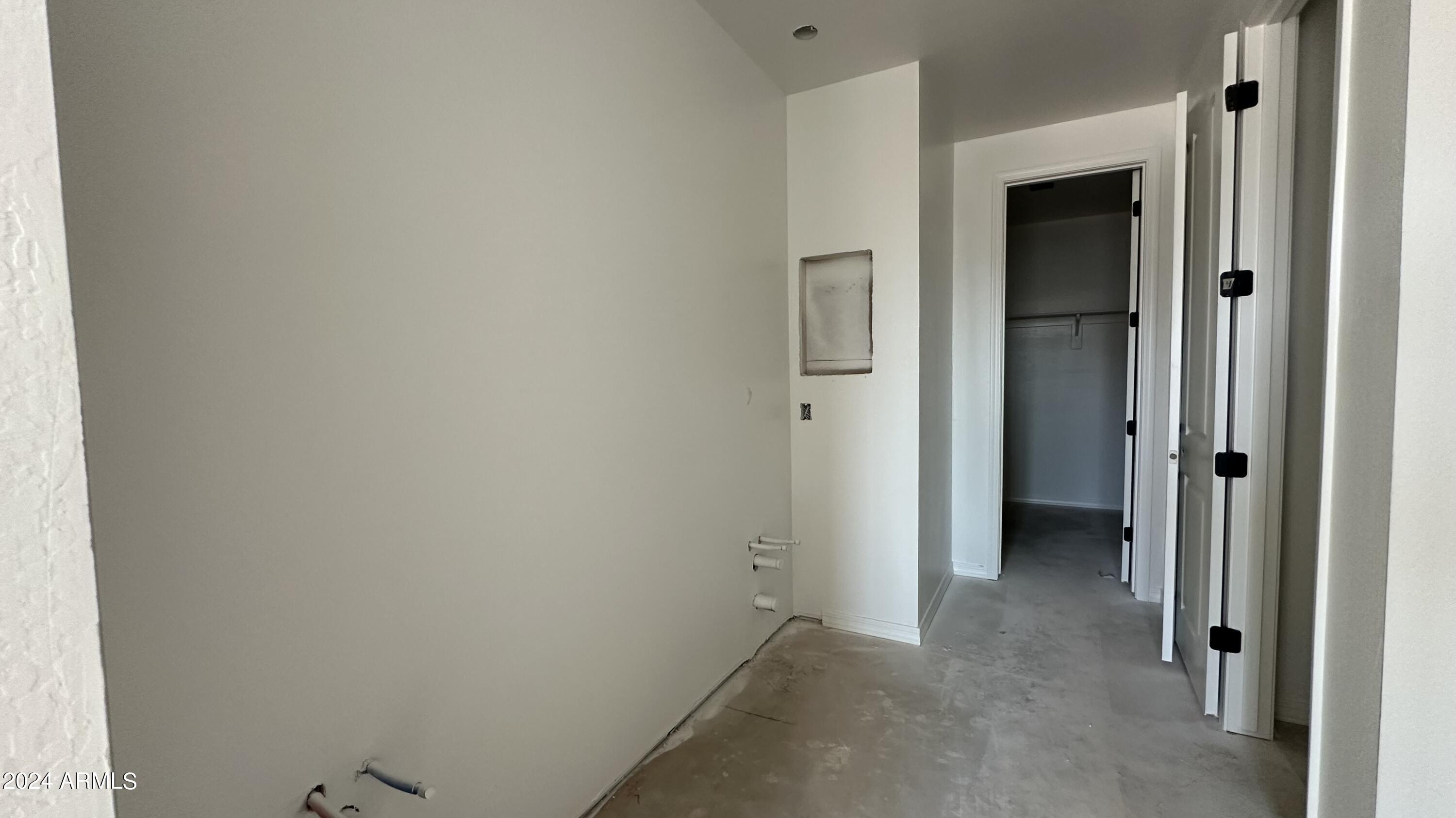 4199 E BRADFORD Avenue