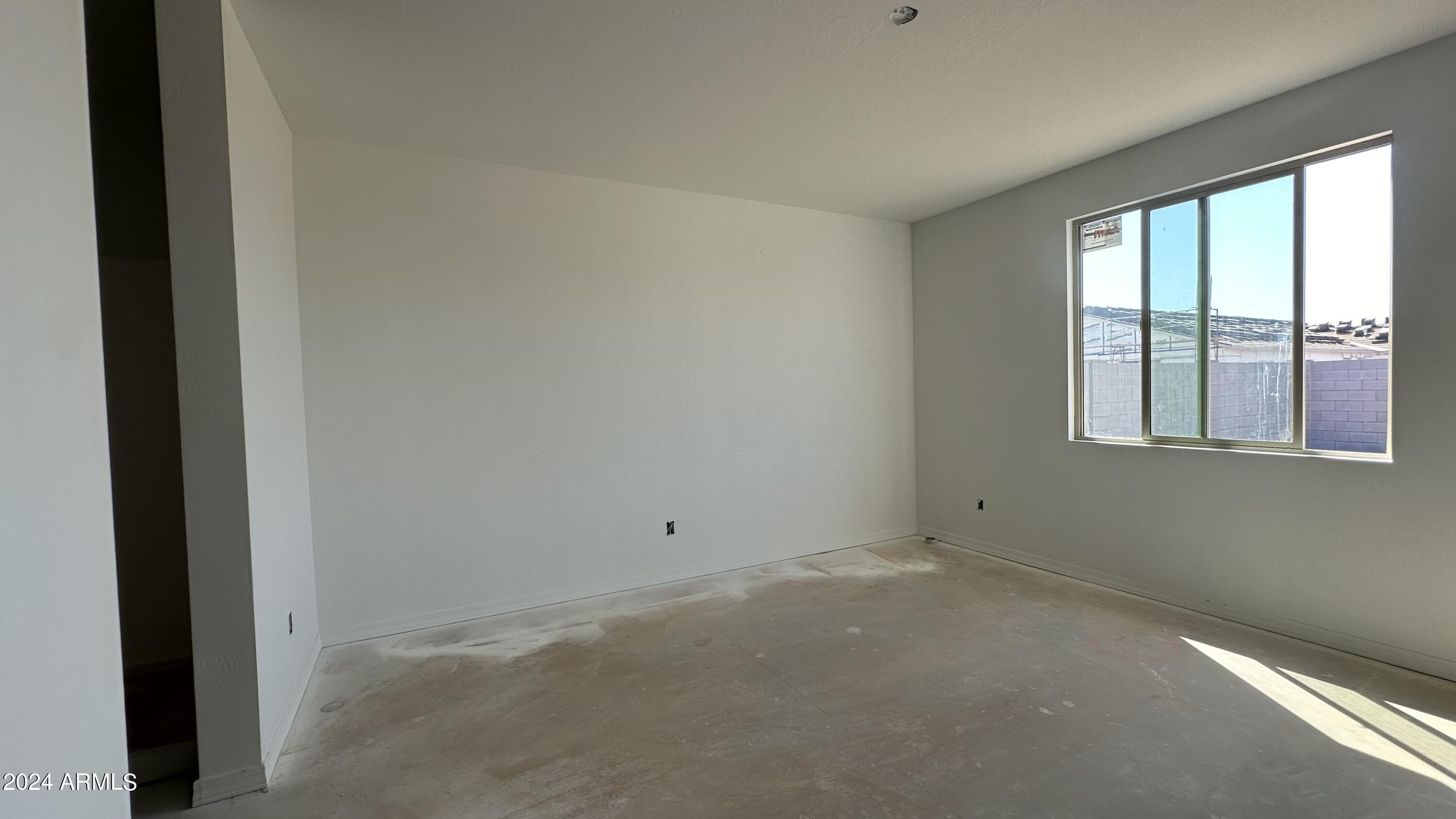 4199 E BRADFORD Avenue