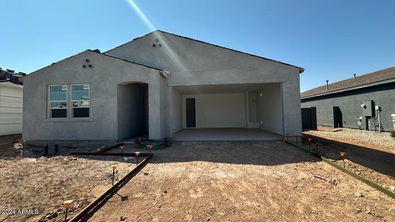 4199 E BRADFORD Avenue