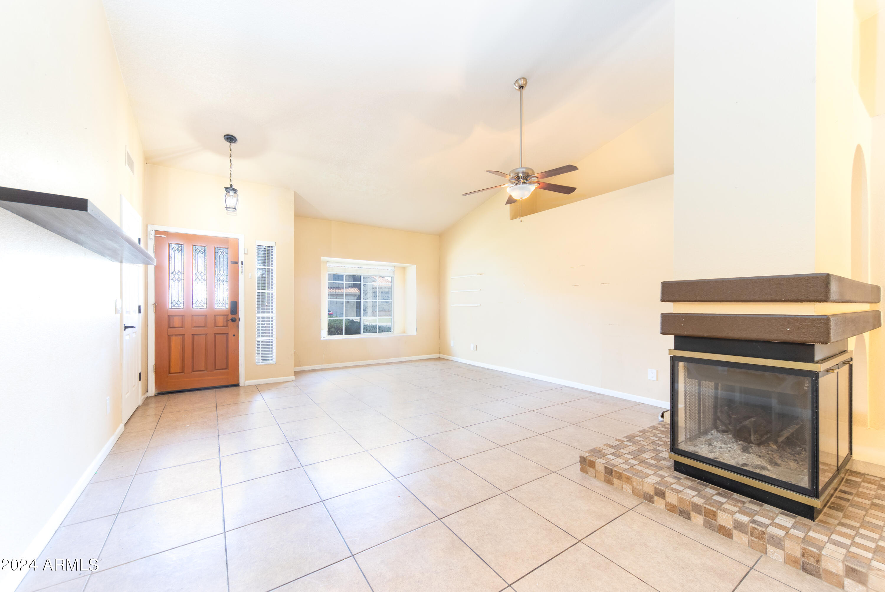 508 W COMSTOCK Drive