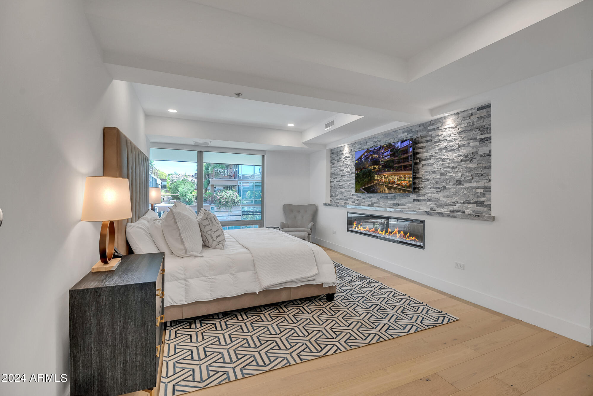 7117 E RANCHO VISTA Drive # 6007
