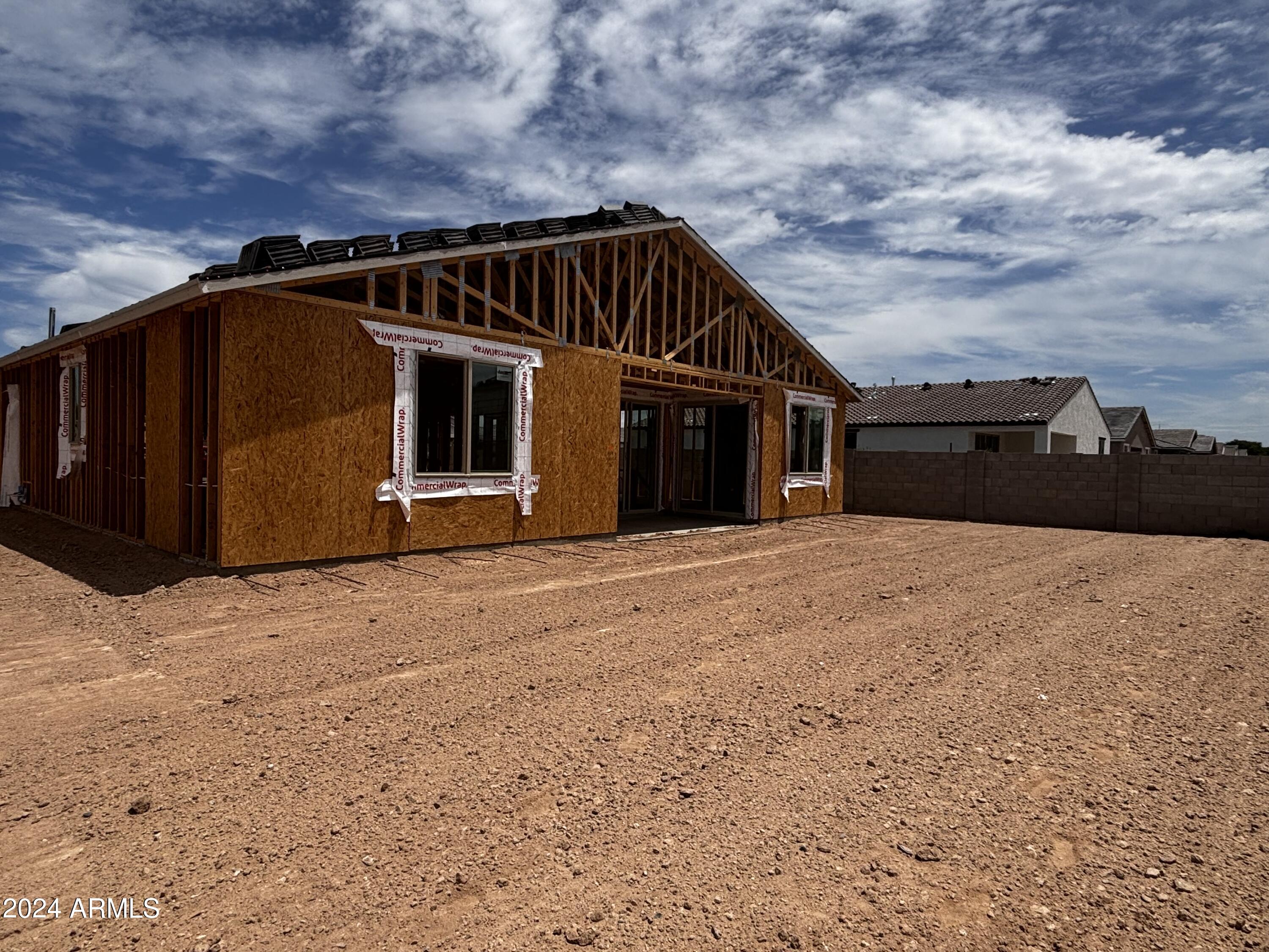 5621 W THURMAN Drive