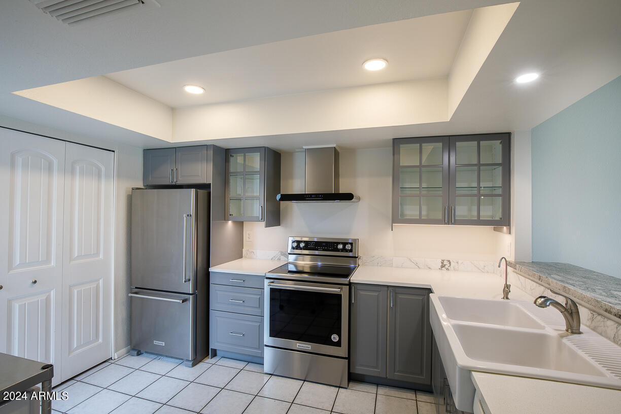 5 W Casa Hermosa Drive