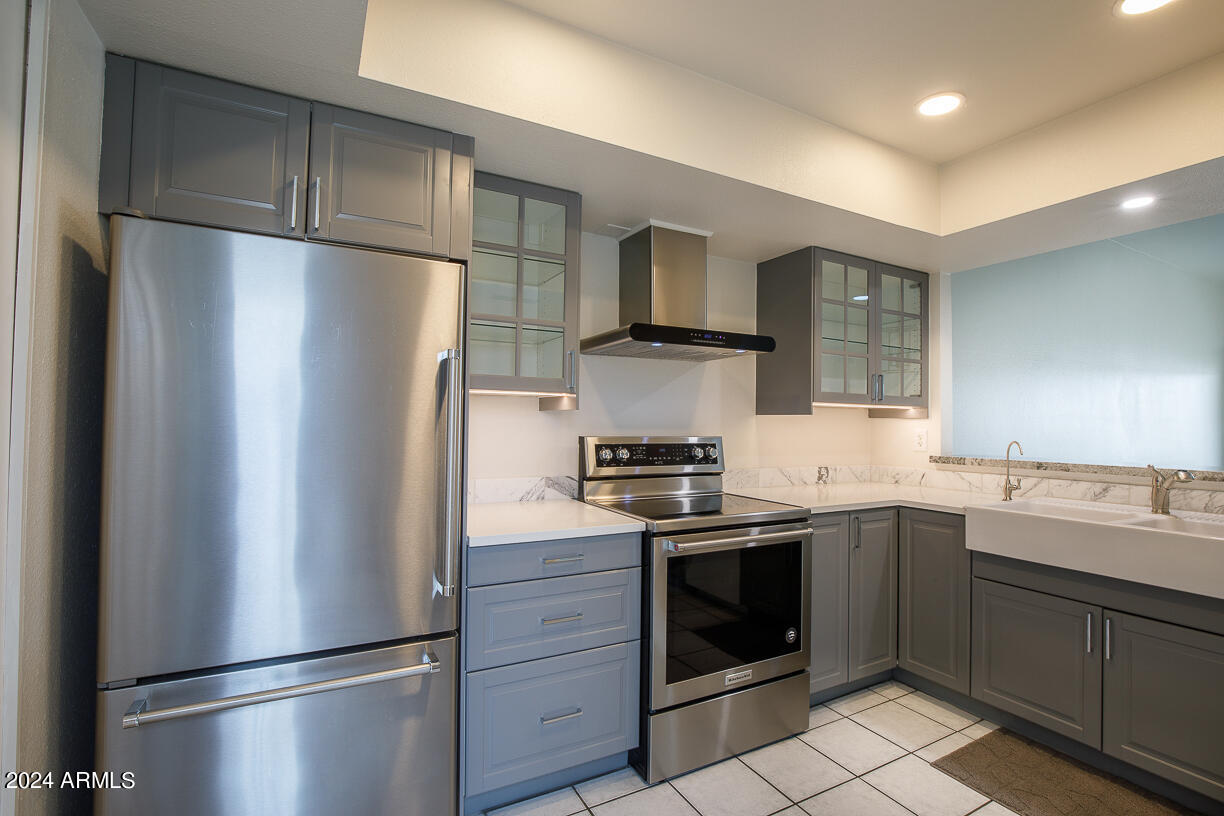 5 W Casa Hermosa Drive