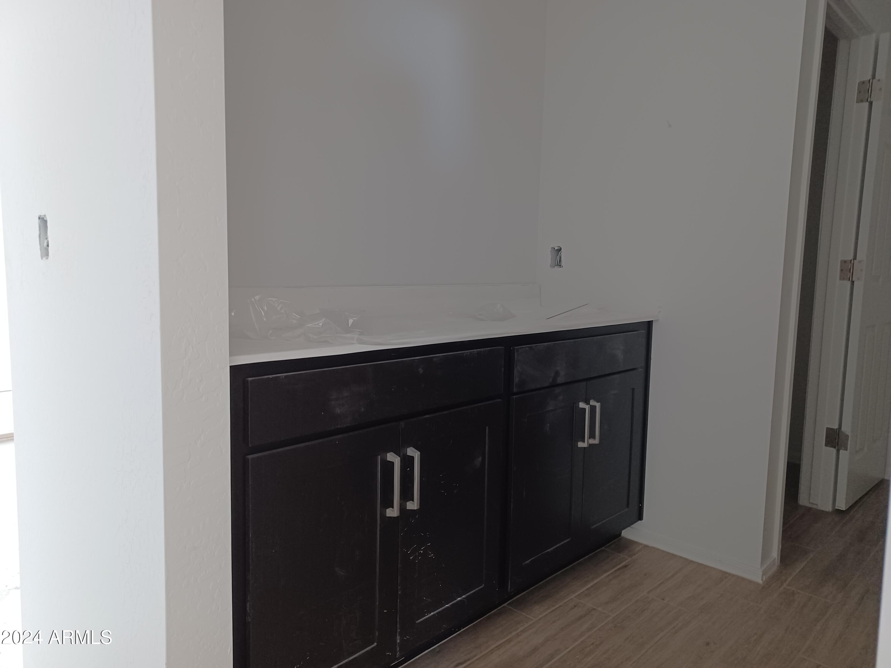 24139 W SUNLAND Avenue