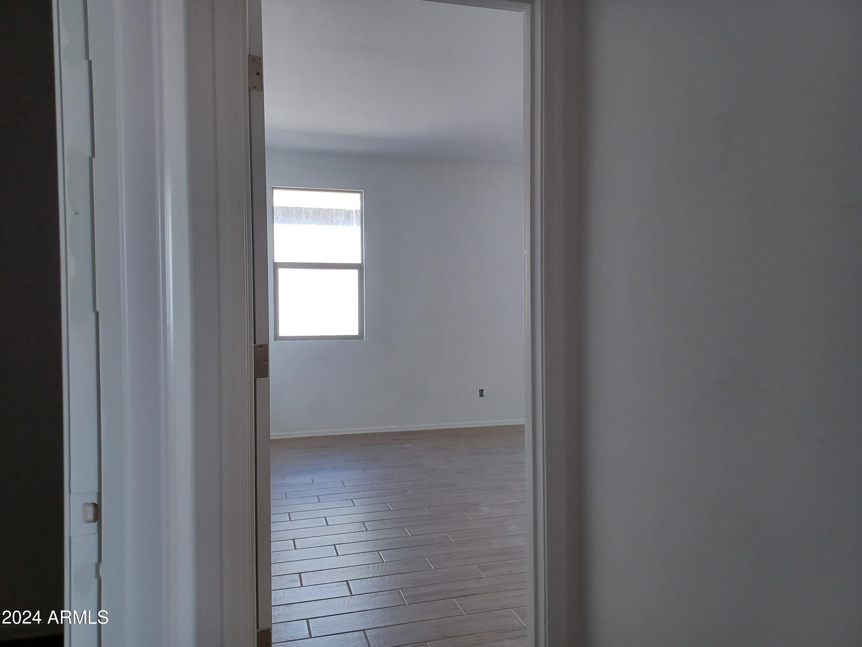 24139 W SUNLAND Avenue