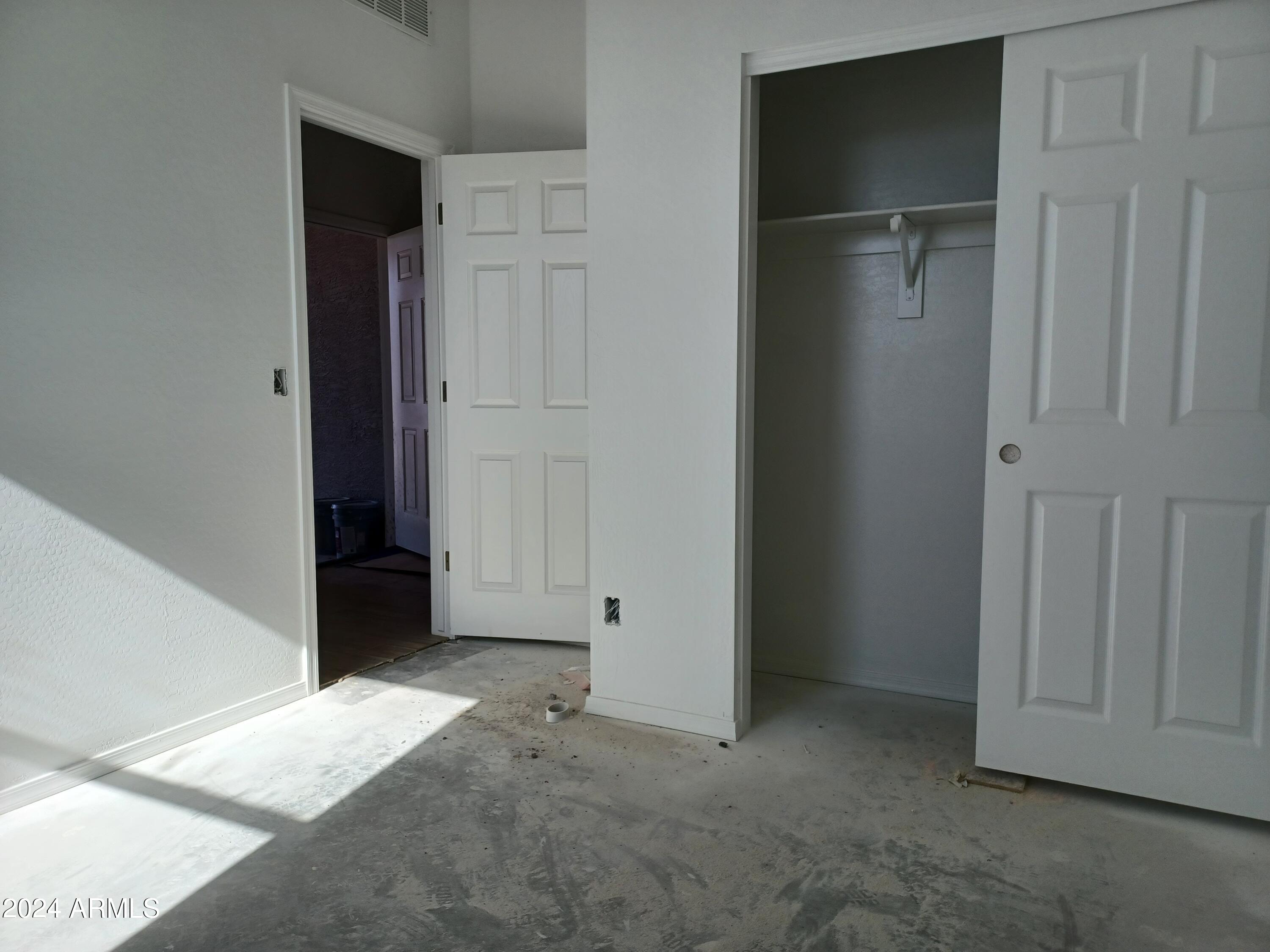 24139 W SUNLAND Avenue