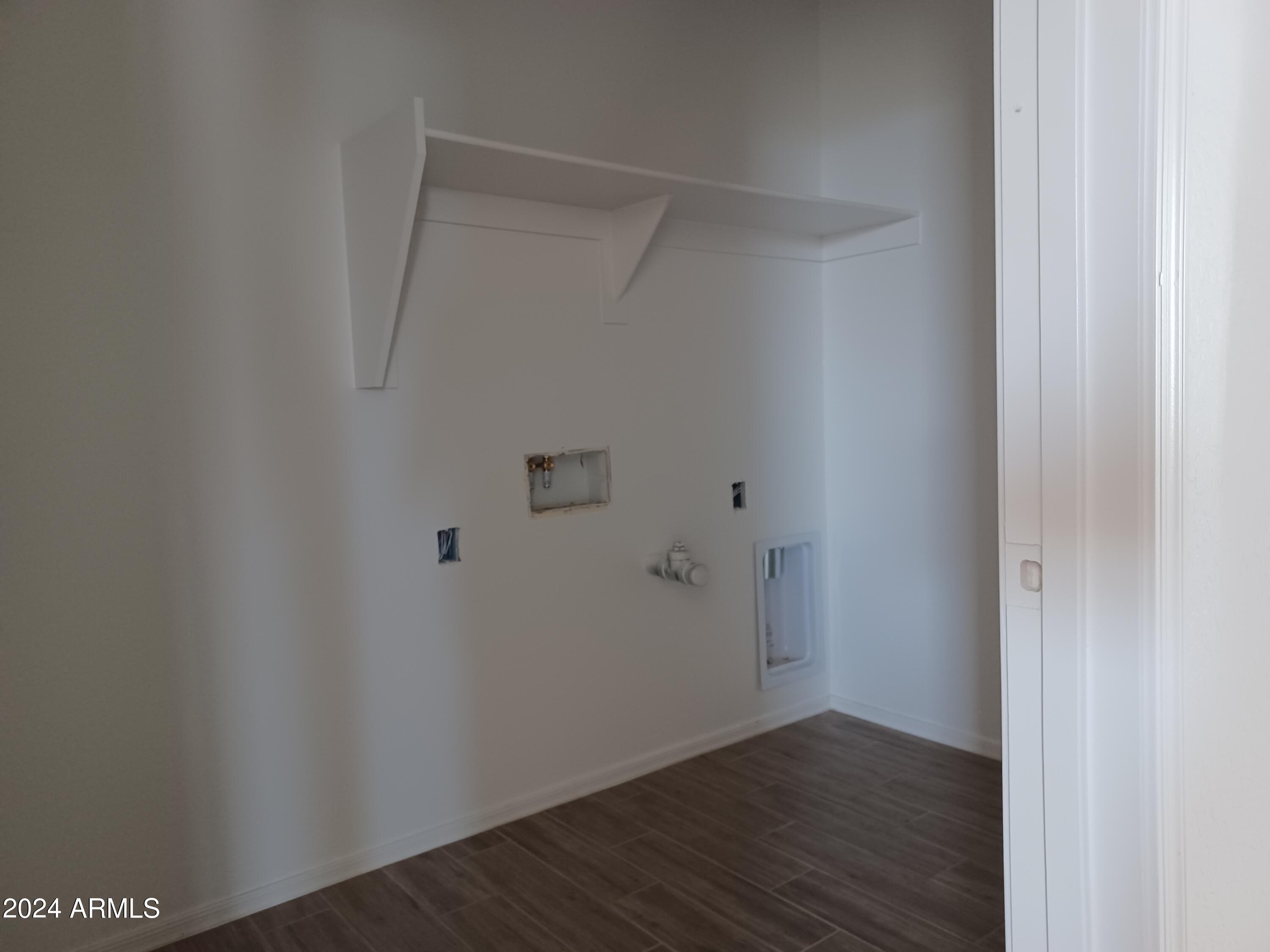 24139 W SUNLAND Avenue