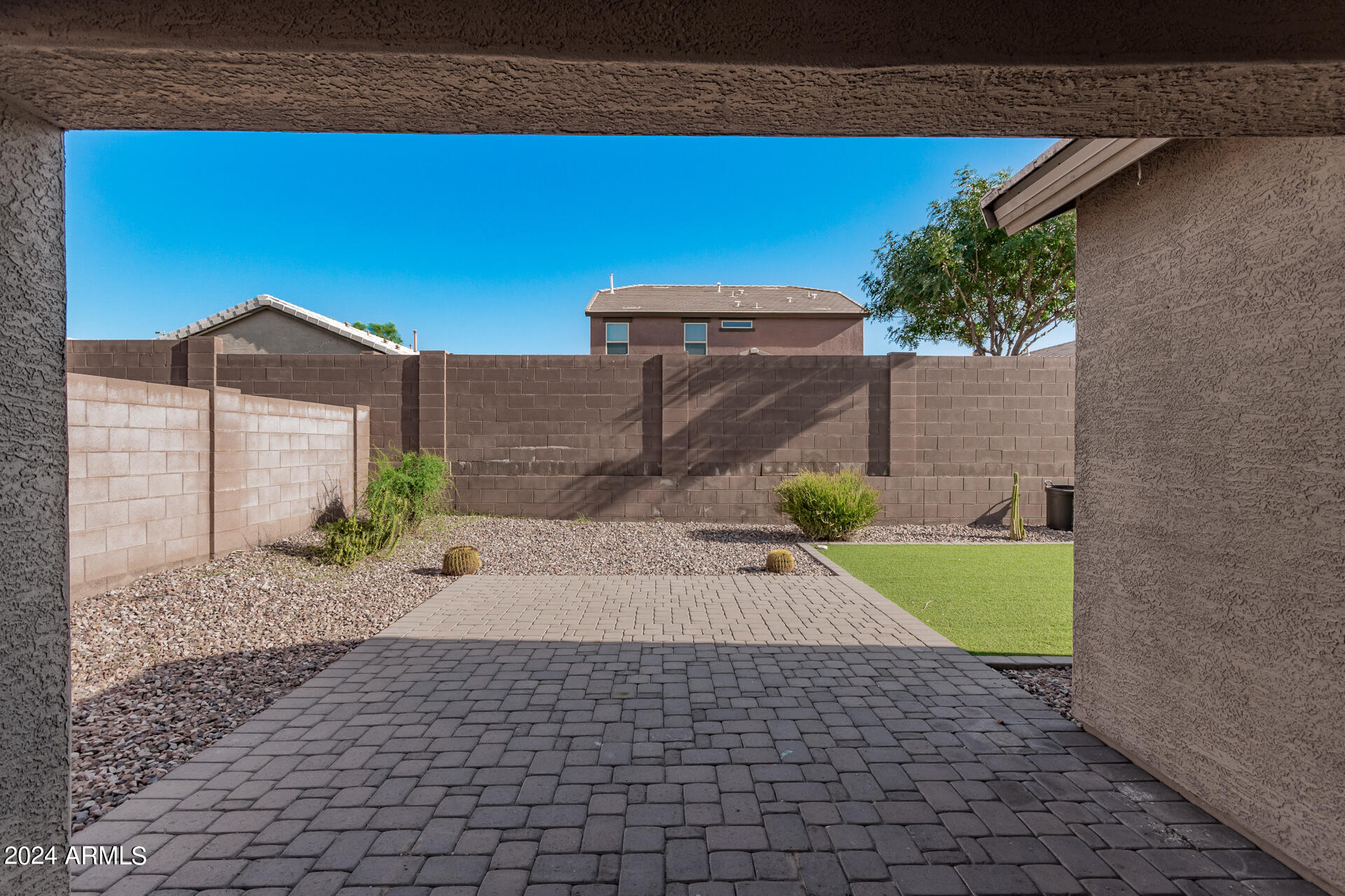 2151 E STACEY Road