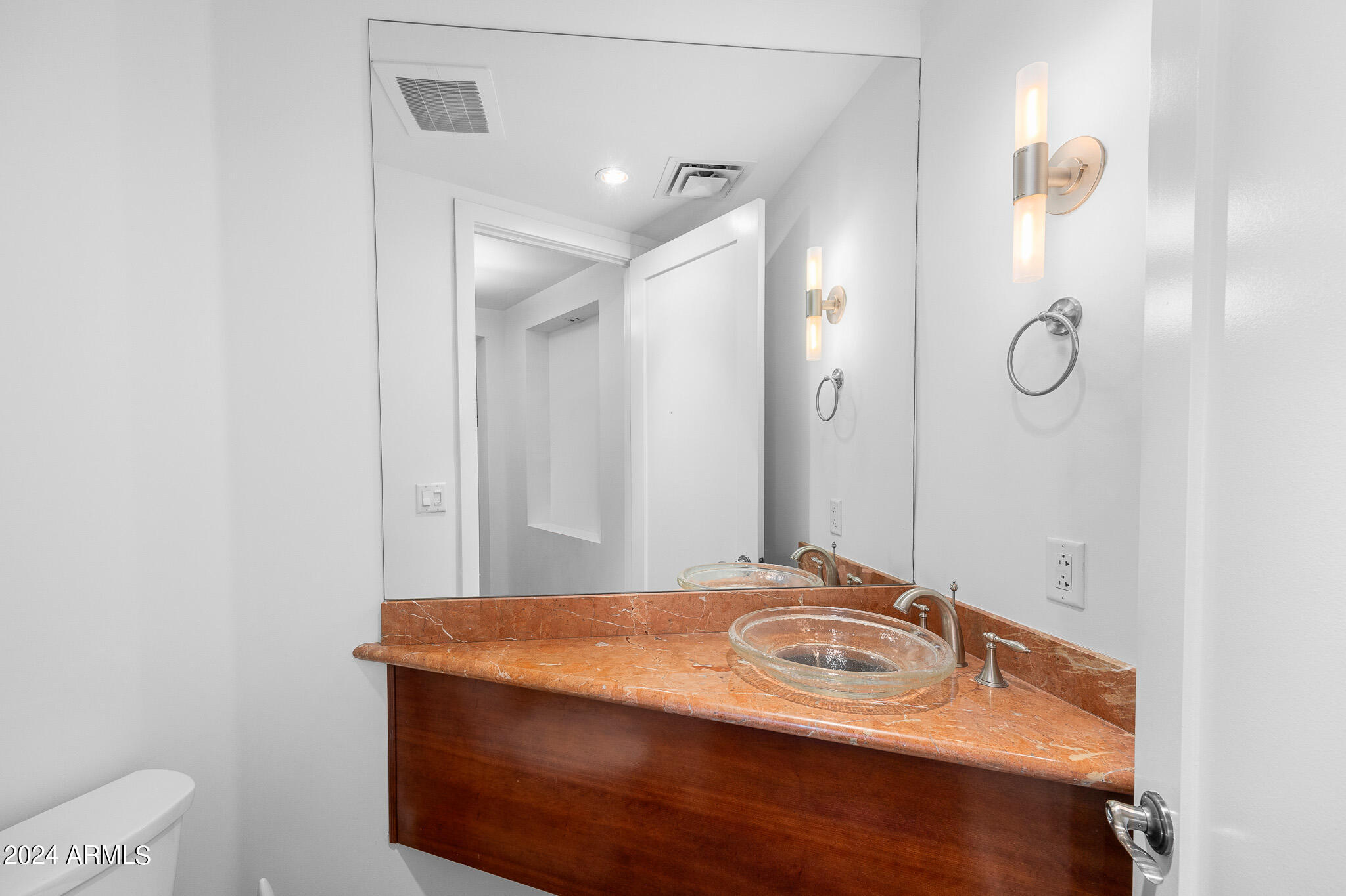 120 E Rio Salado Parkway # 406