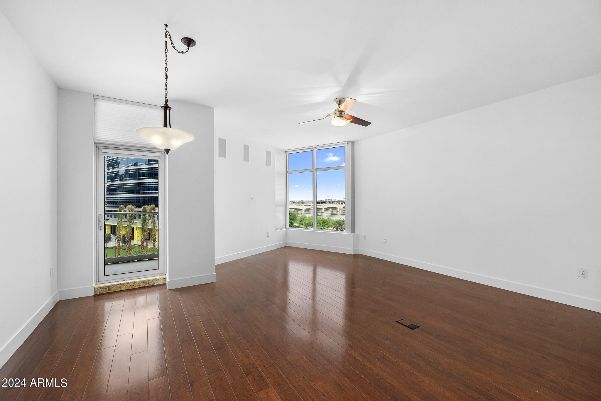 120 E Rio Salado Parkway # 406