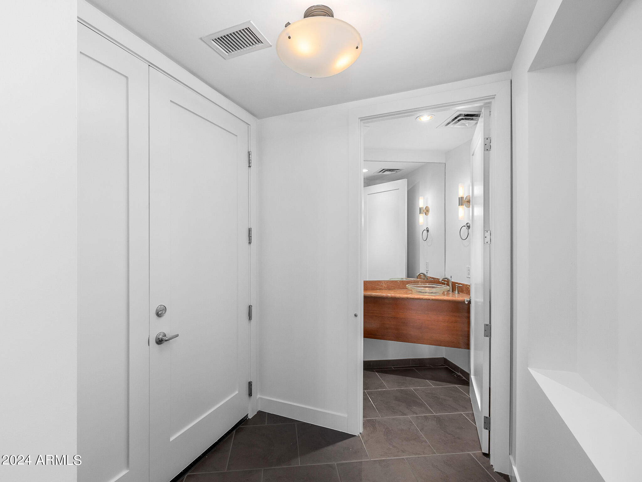 120 E Rio Salado Parkway # 406