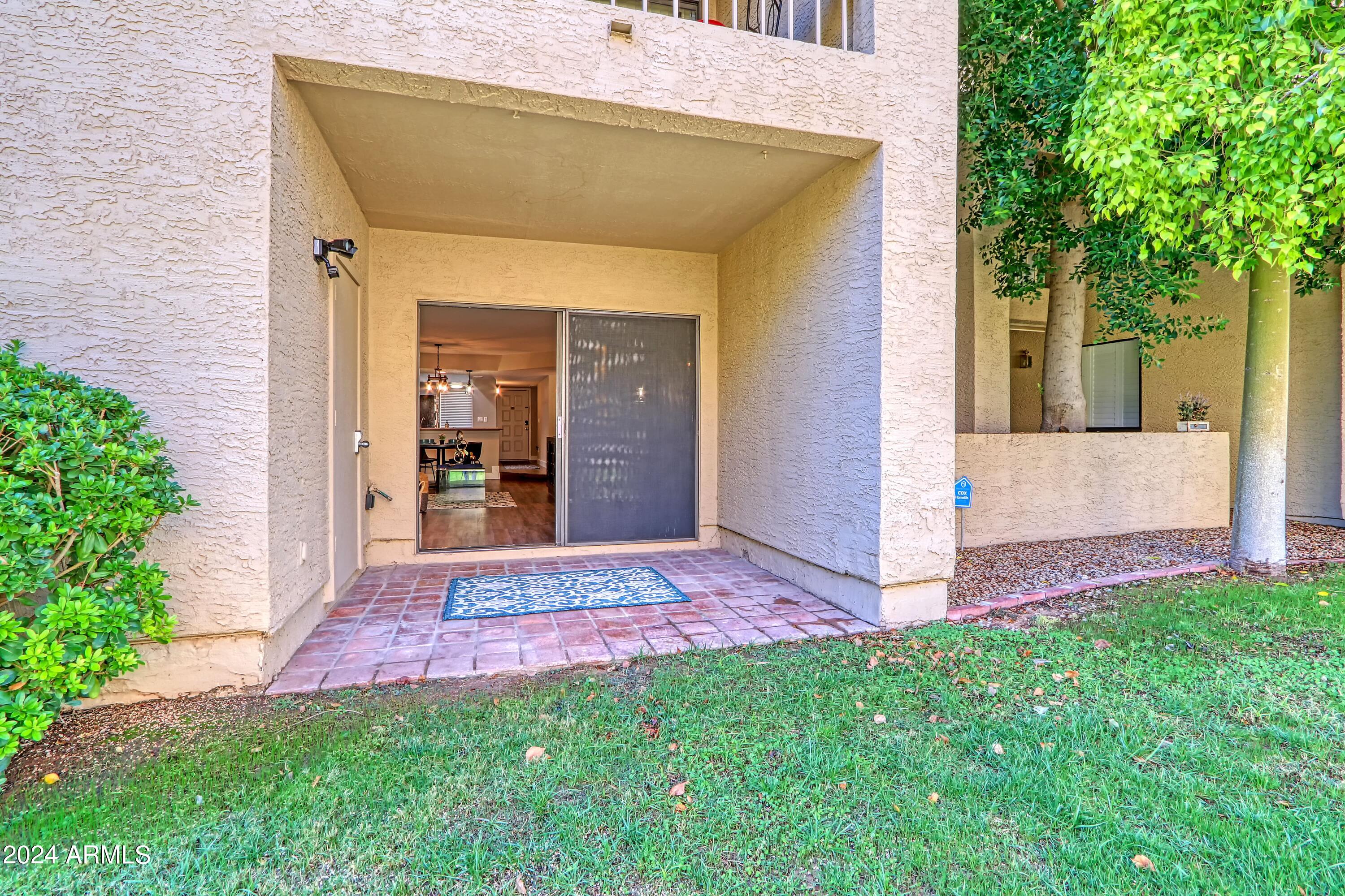 8651 E ROYAL PALM Road # 106