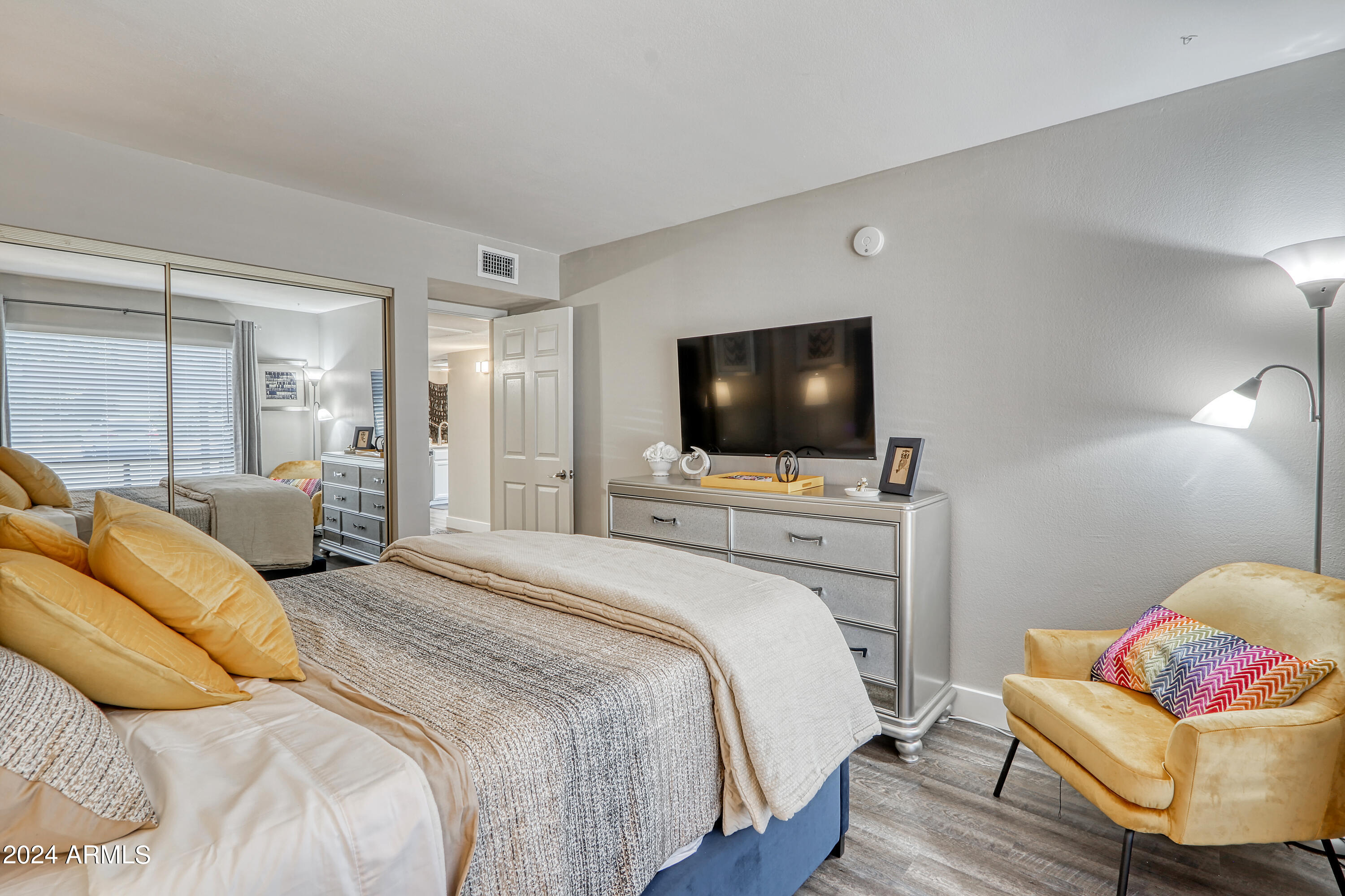 8651 E ROYAL PALM Road # 106