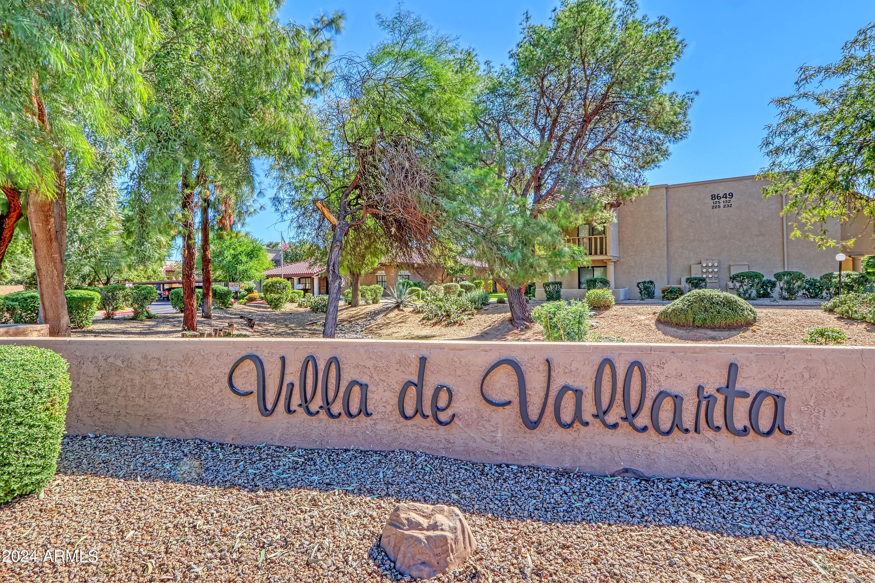 8651 E ROYAL PALM Road # 106