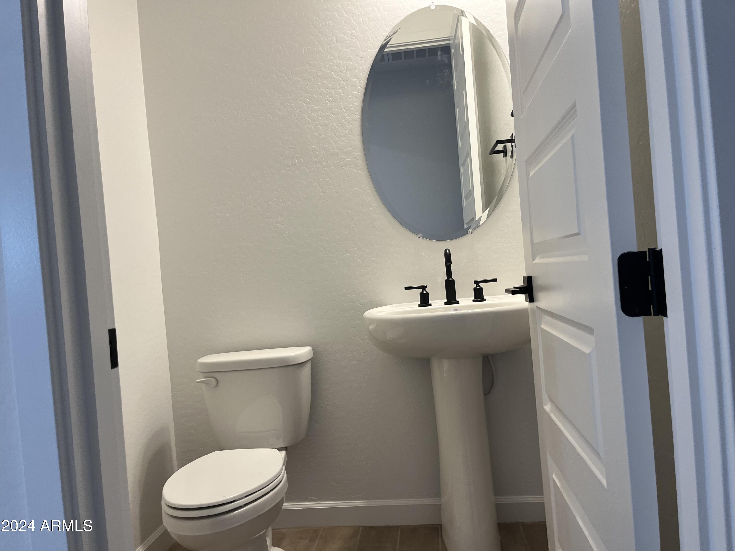 7684 W TETHER Trail