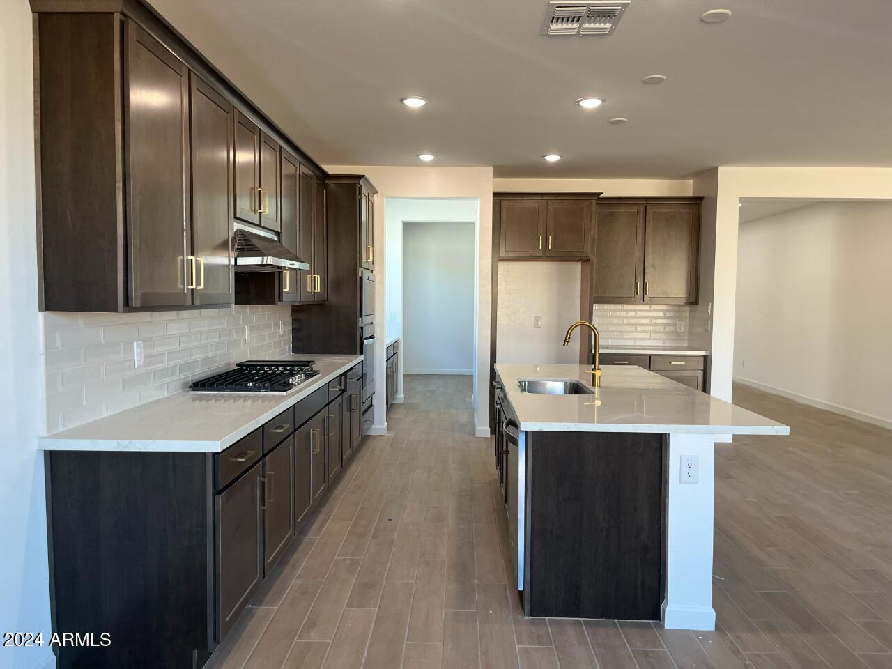 7684 W TETHER Trail
