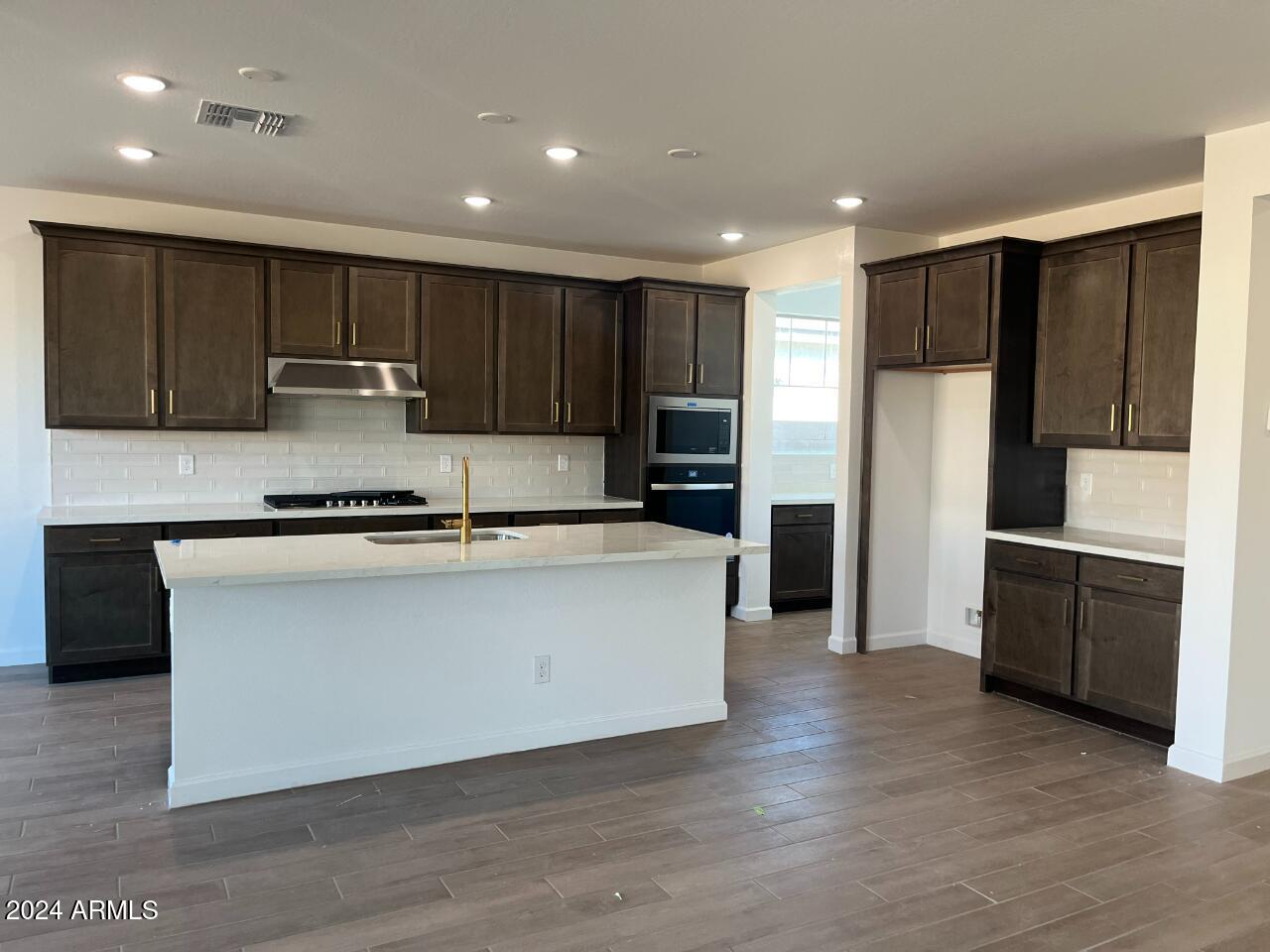 7684 W TETHER Trail