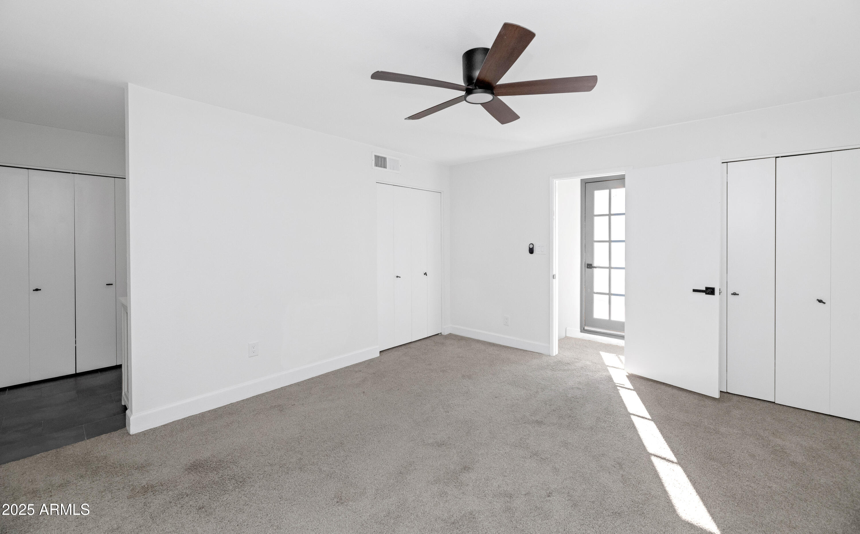 8562 E INDIAN SCHOOL Road Unit: E