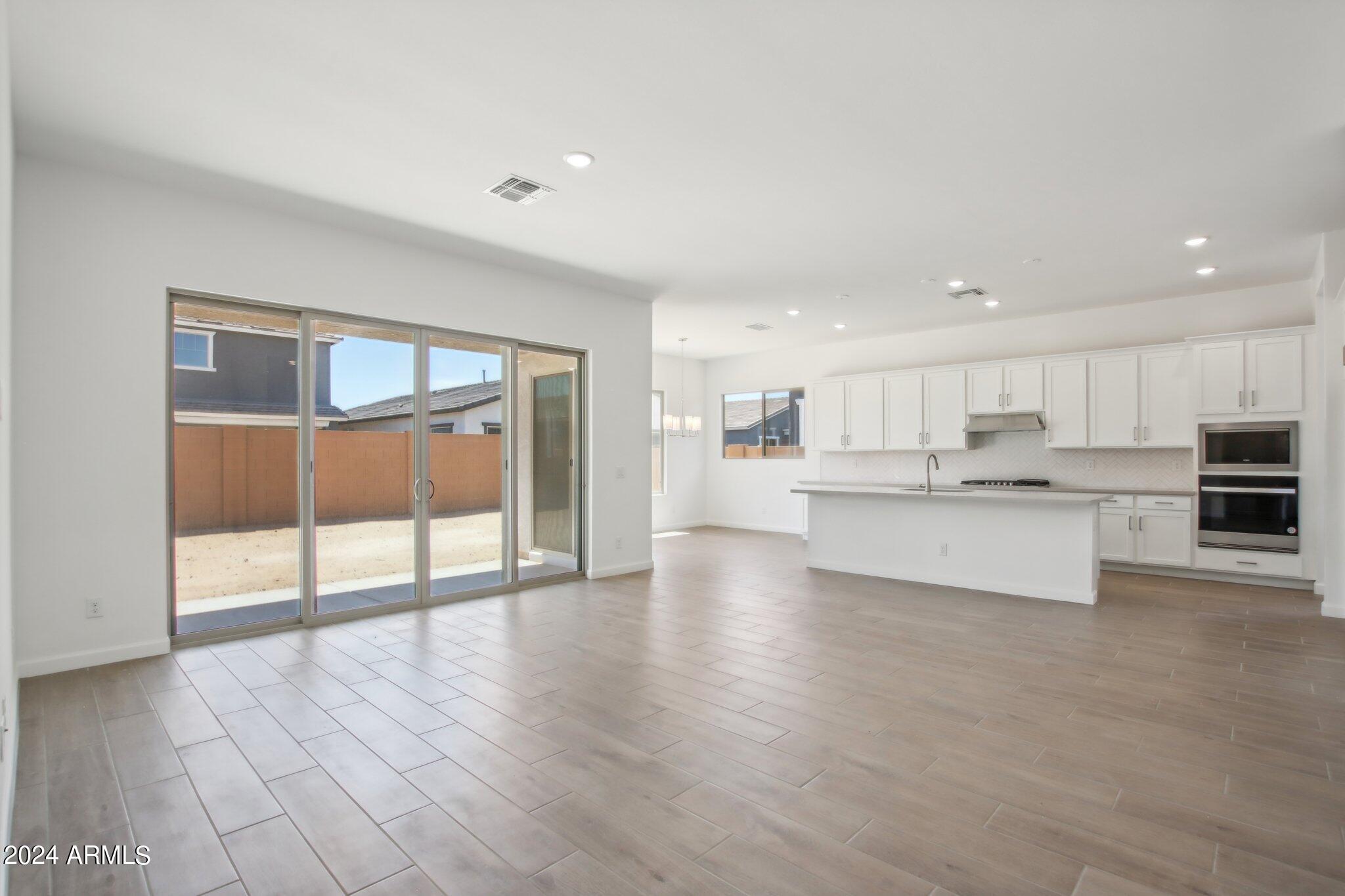 22677 E LORDS Way