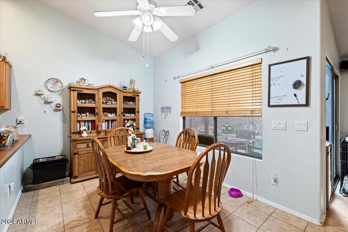 8212 S 54th Lane