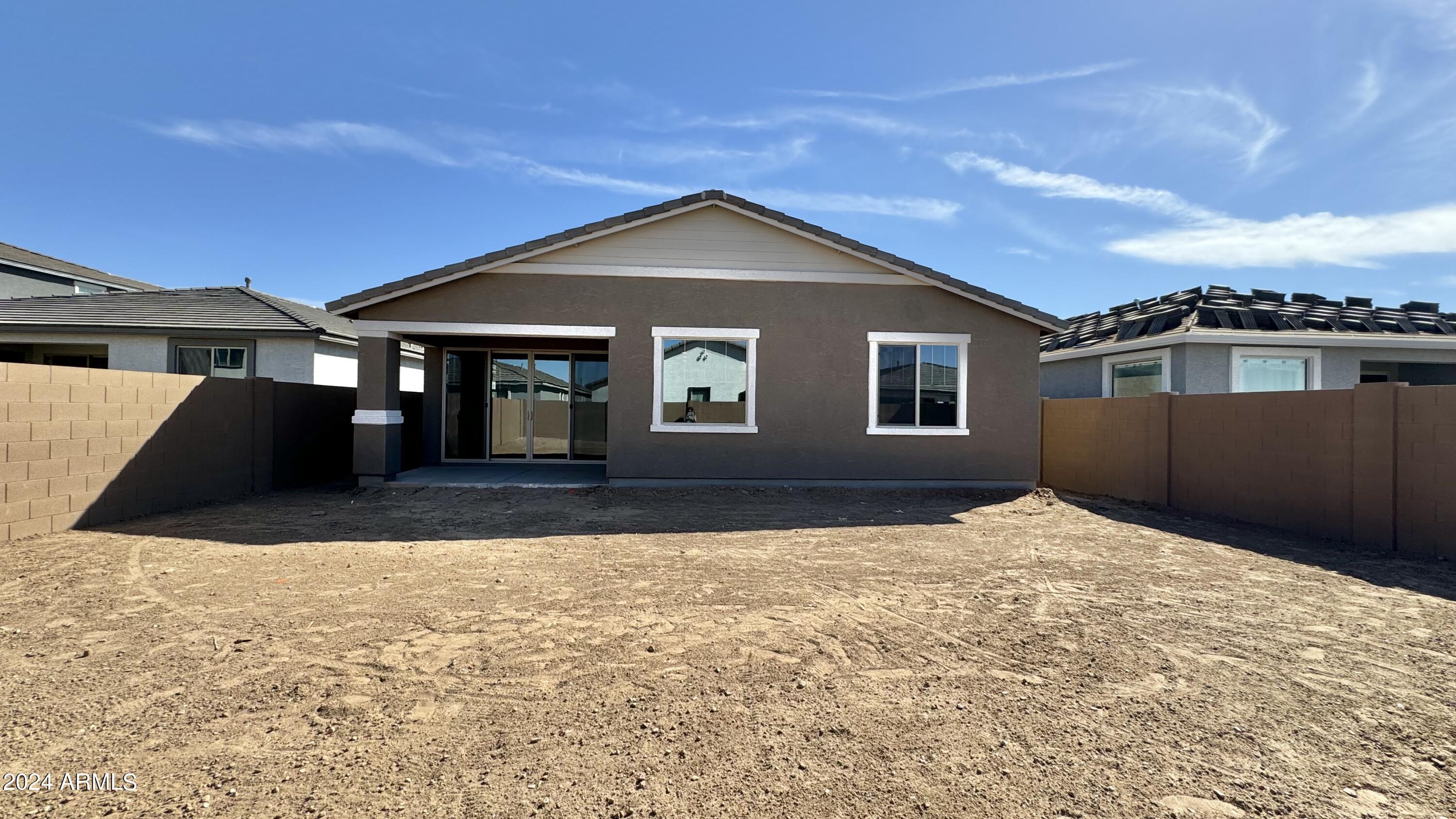 22888 E ROUNDUP Way