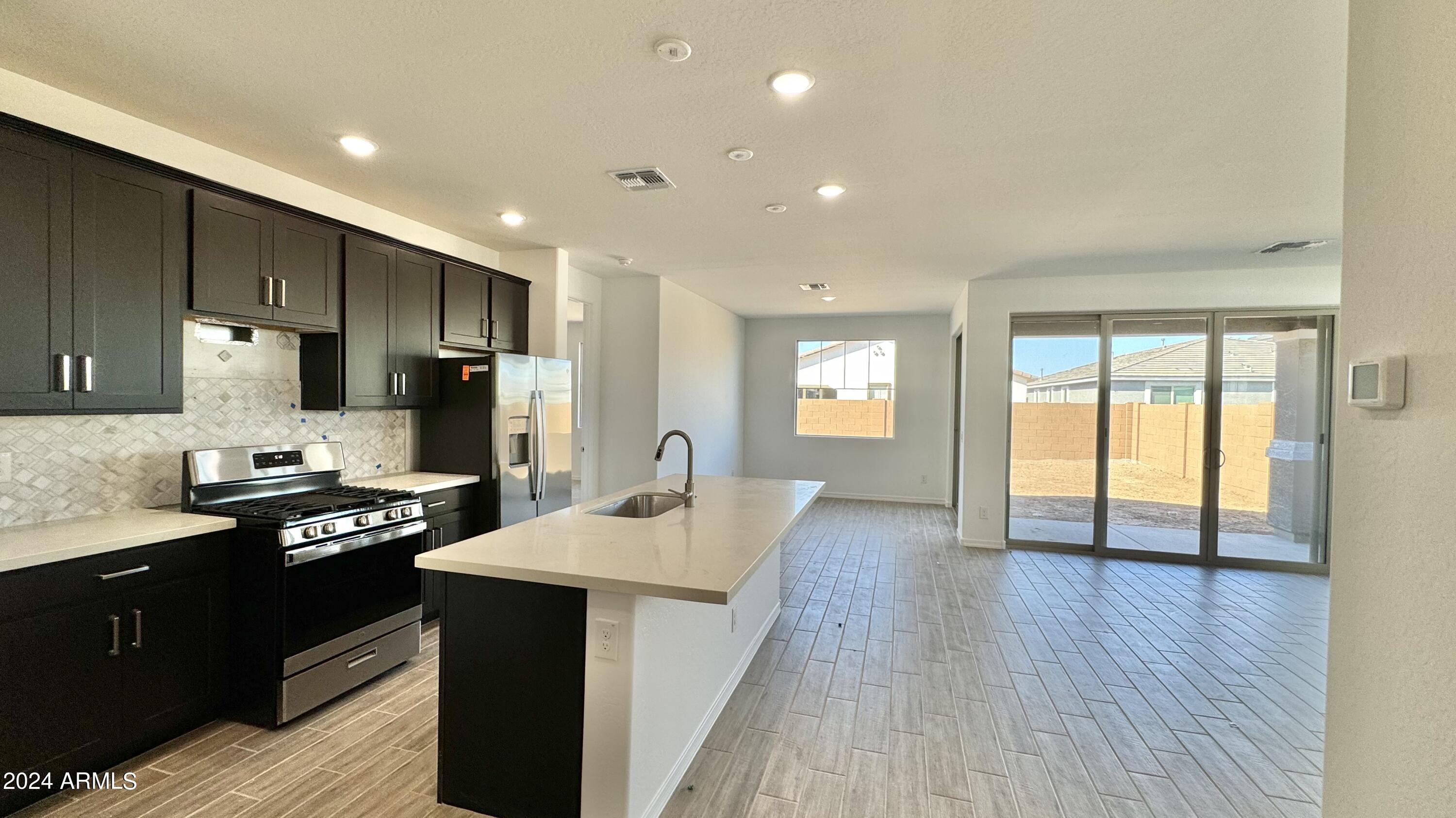 22888 E ROUNDUP Way