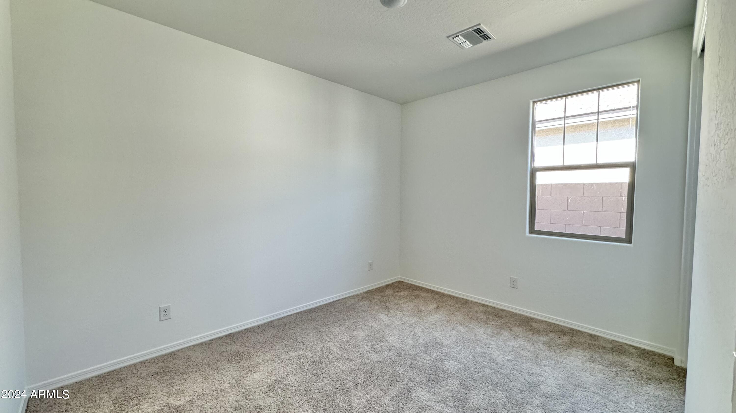 22888 E ROUNDUP Way