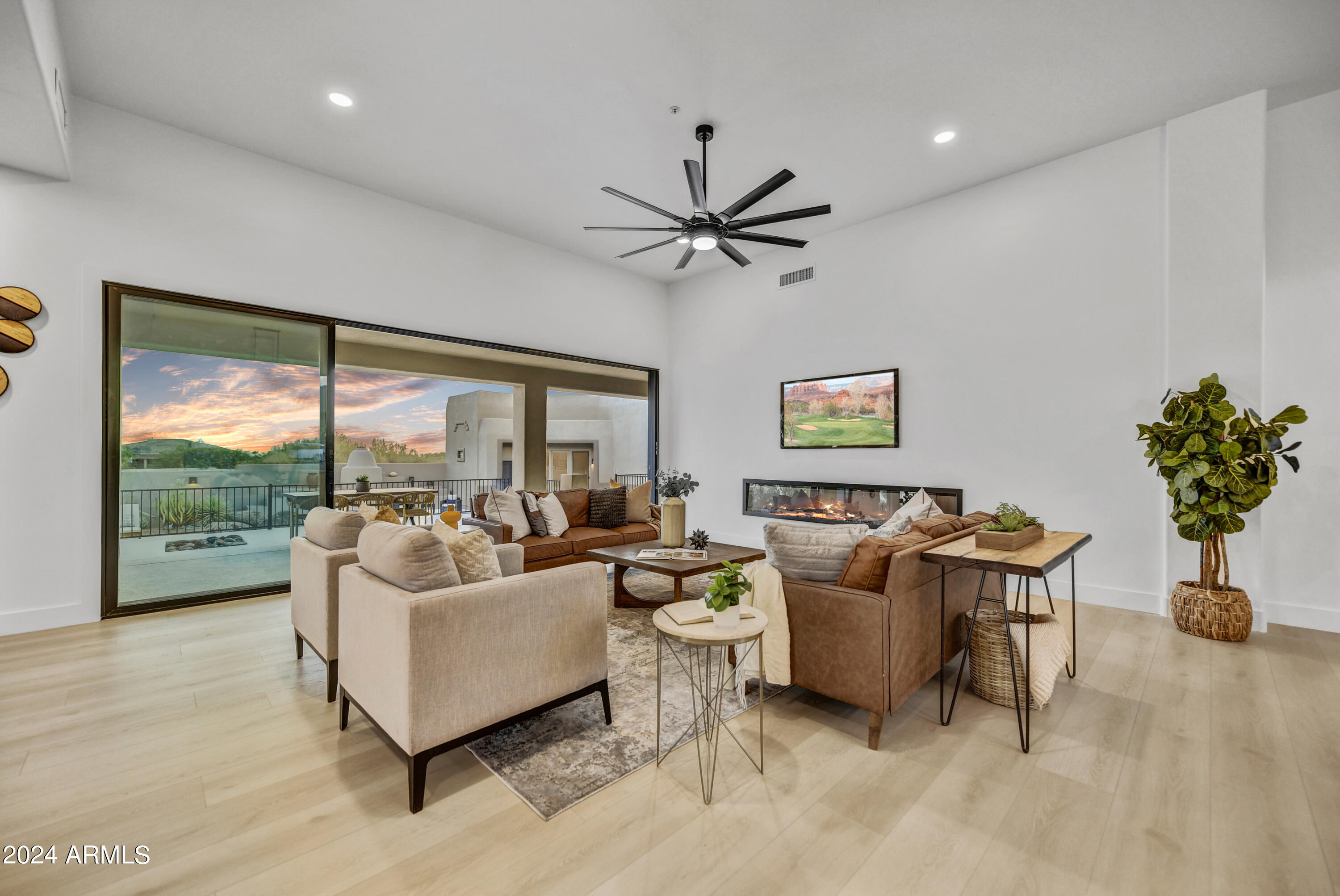 7247 E BENT TREE Drive