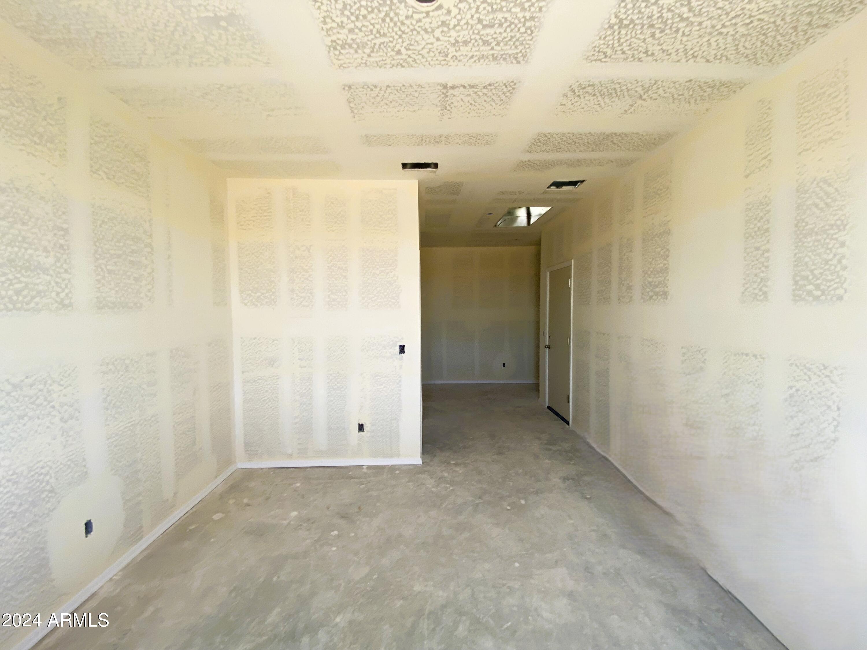 11846 N EVA Lane