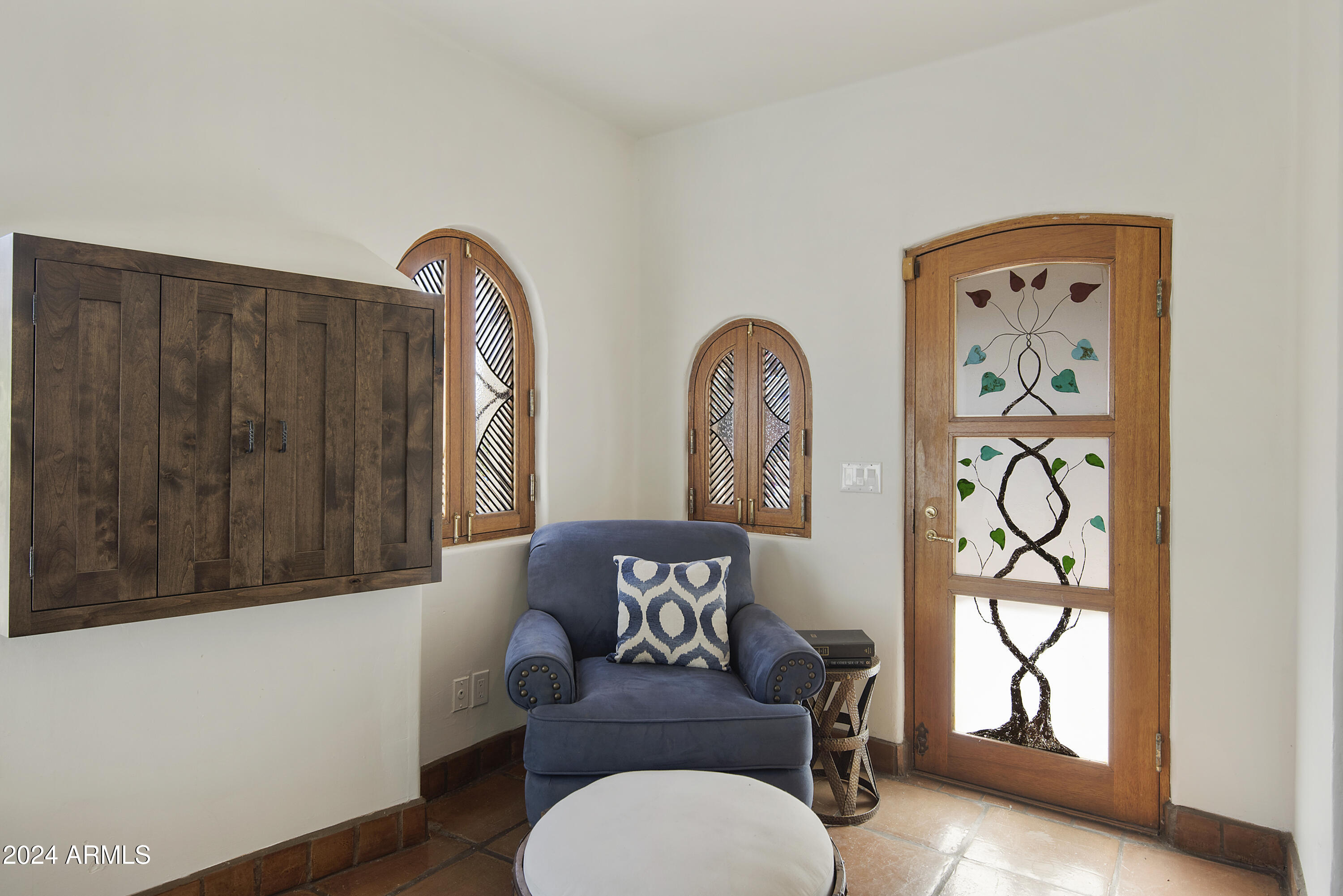 4754 E VALLEY VISTA Lane