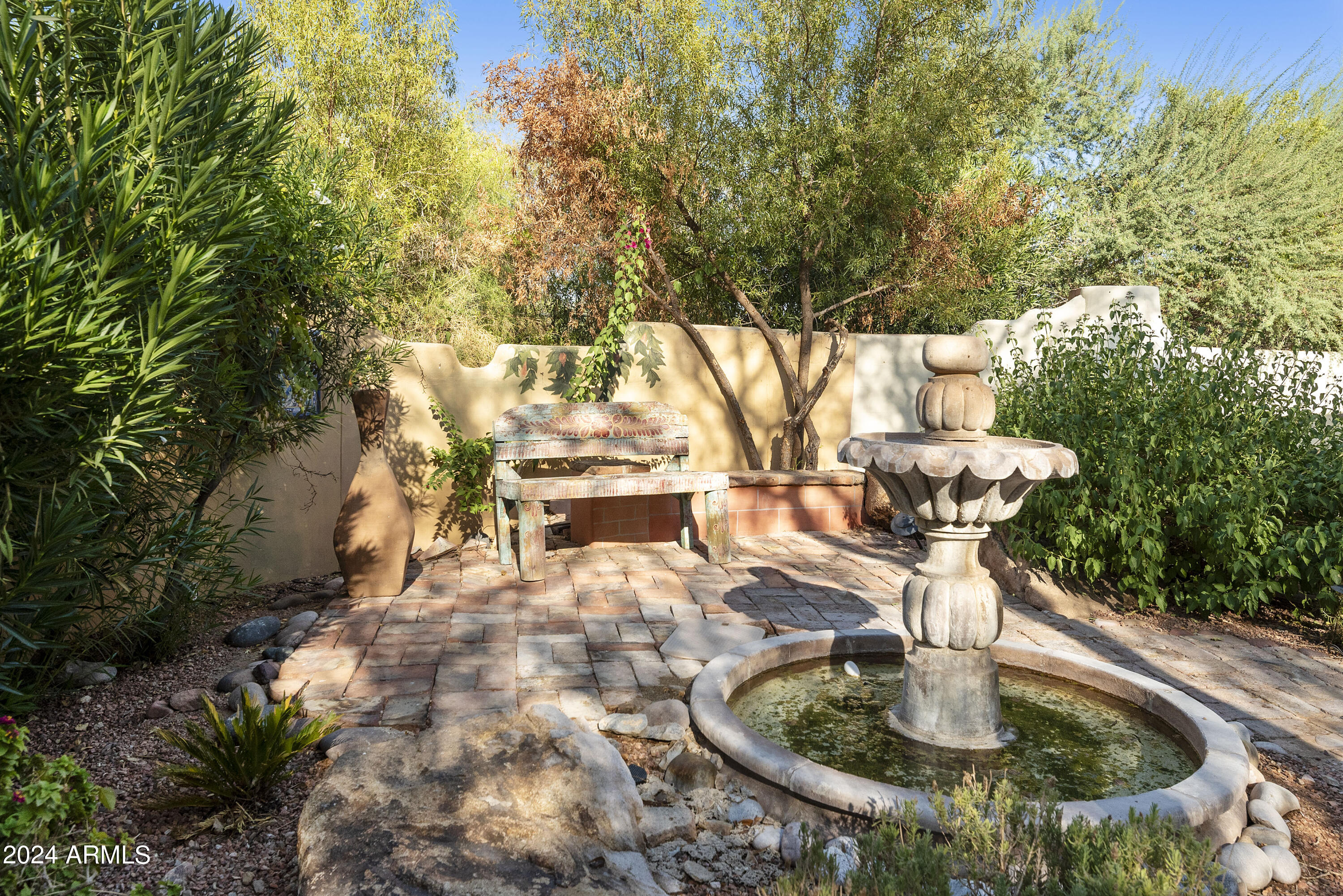 4754 E VALLEY VISTA Lane